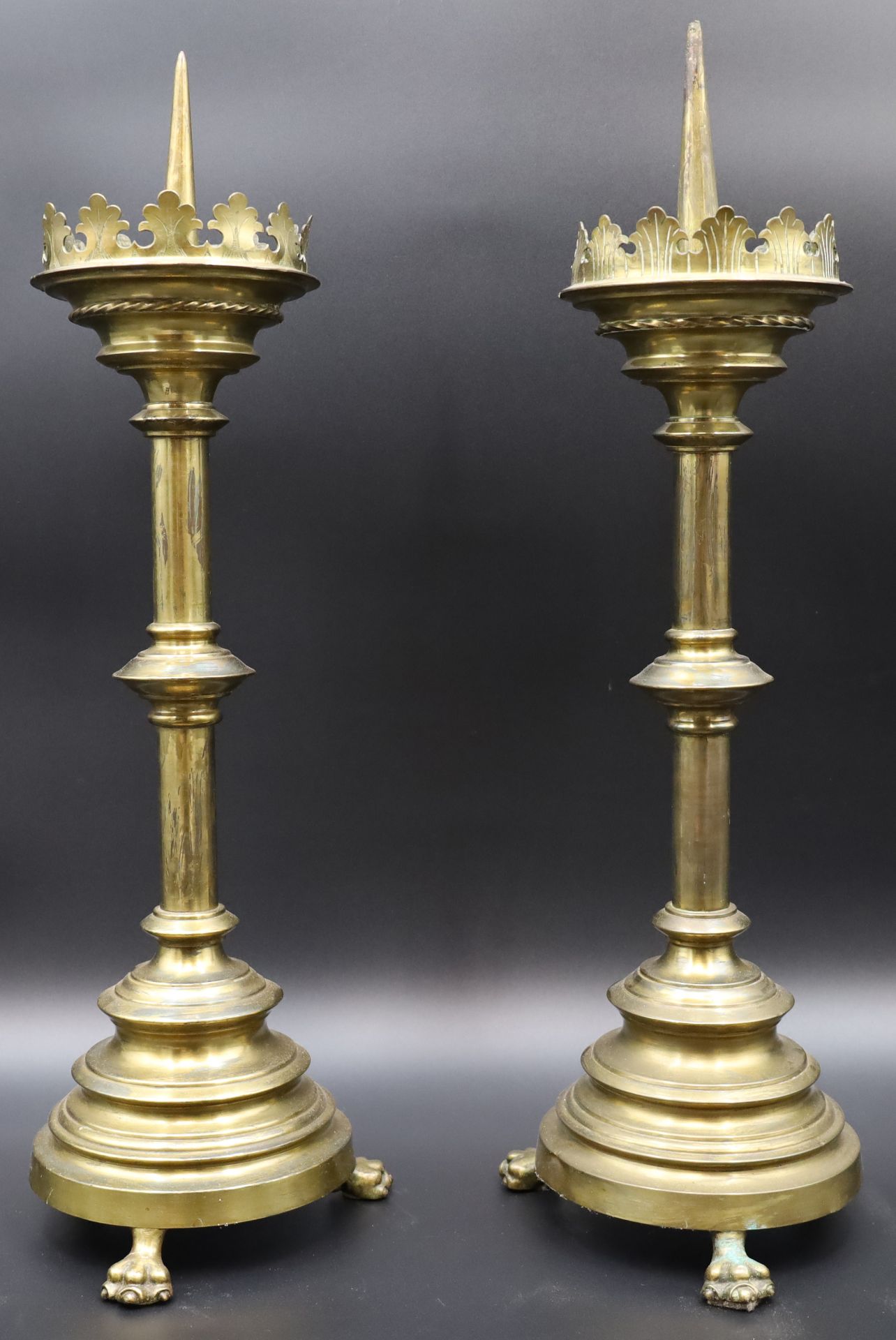 Two altar candlesticks. Brass. Around 1900. - Image 5 of 14