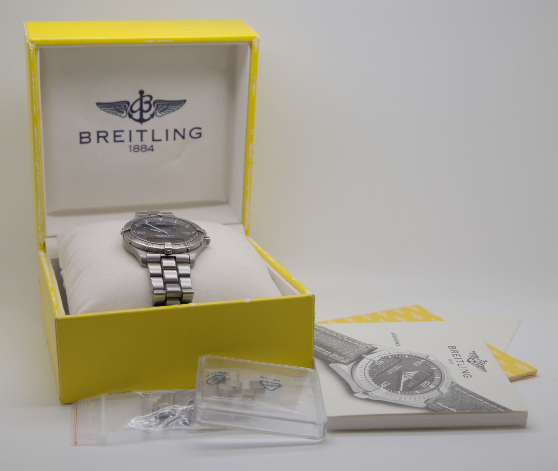 BREITLING. Aerospace. Full Set. Quarz. Herrenarmbanduhr. Schweiz. - Bild 2 aus 5