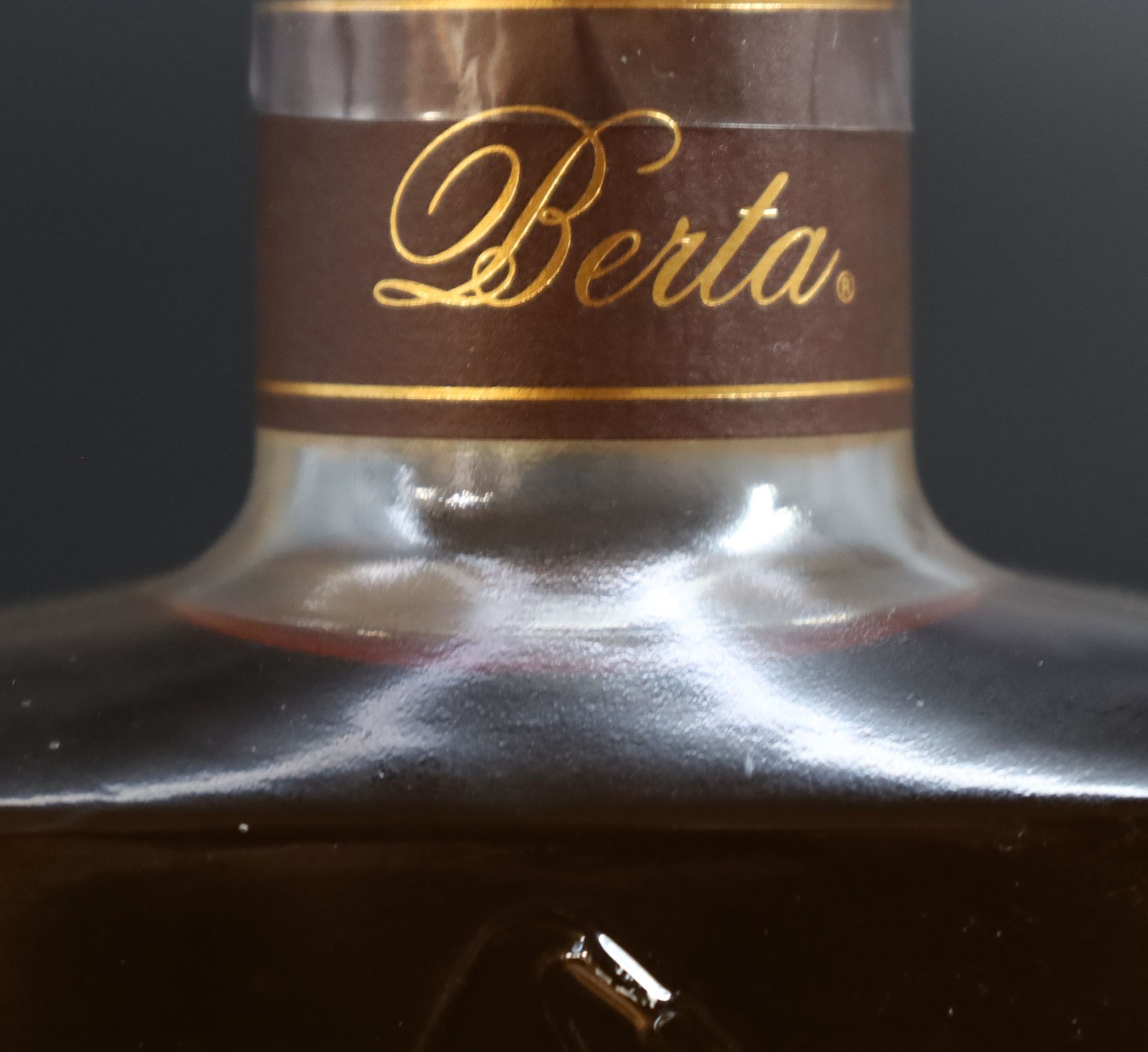 1 bottle of grappa. BERTA. ‘Roccanivo’. Italy. 2006. - Image 2 of 5