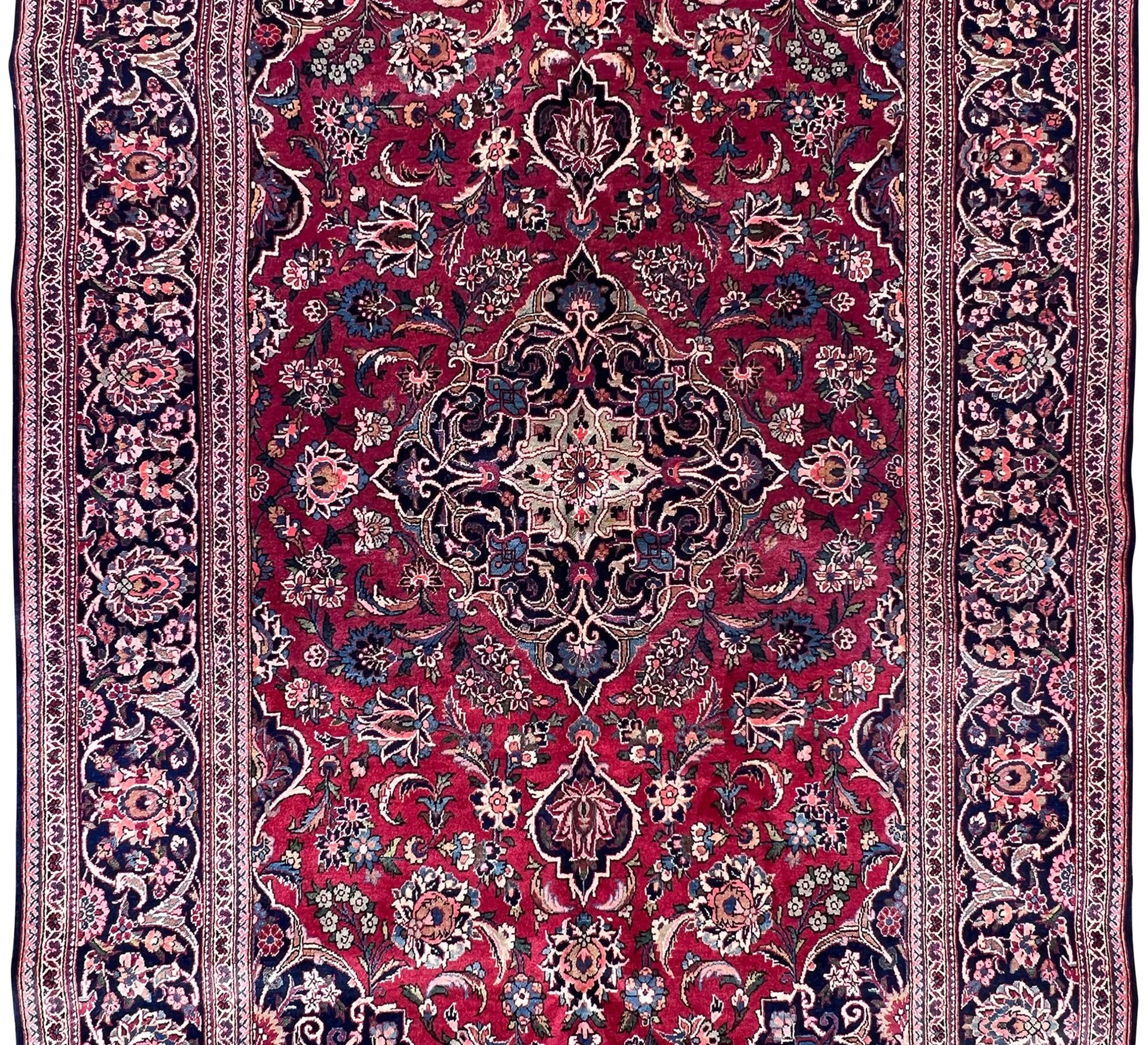 Keshan oriental rug. Circa 1940. - Image 3 of 10