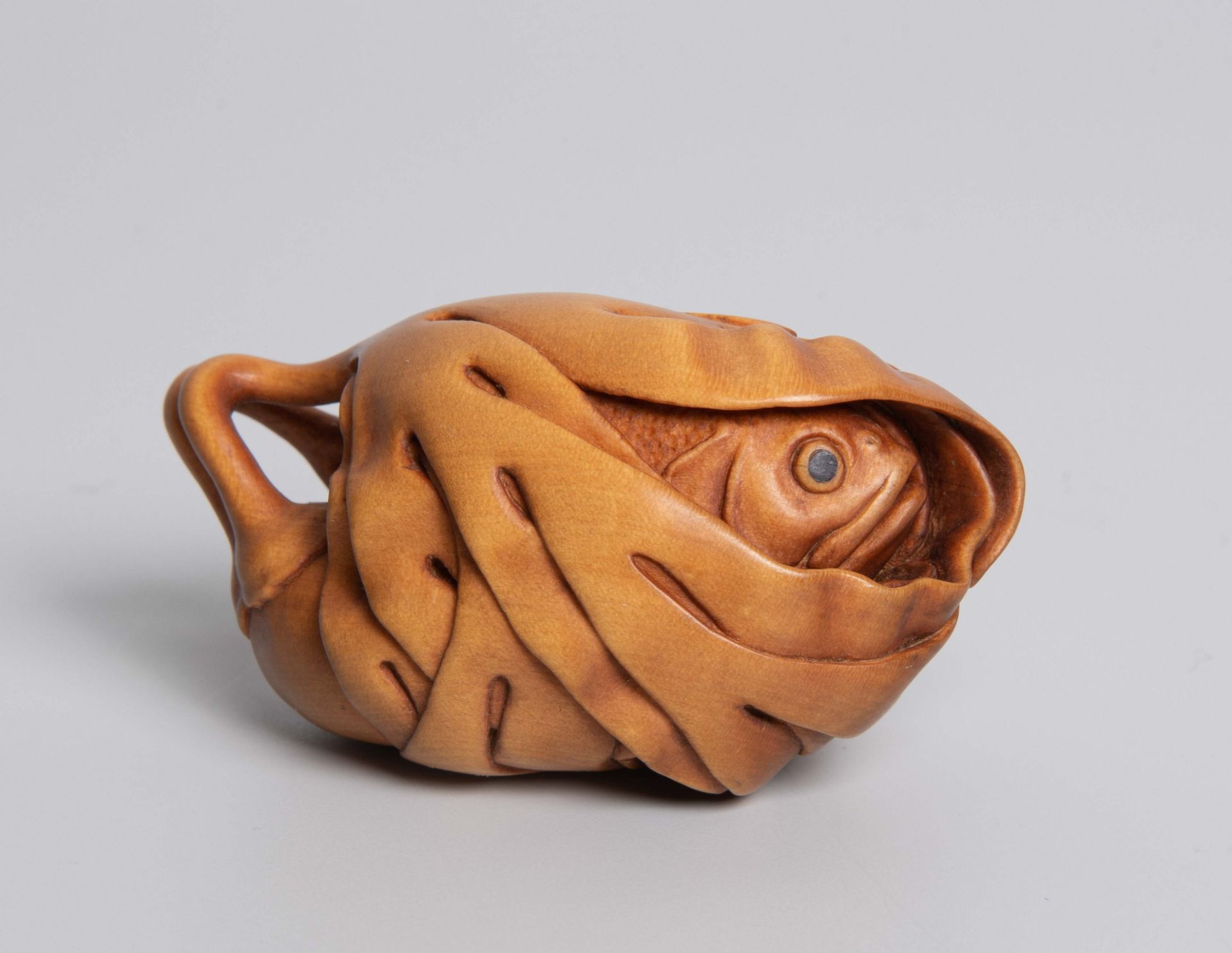 Holz-Netsuke von Susan Wraight (Berkshire 1955–) - Bild 3 aus 9