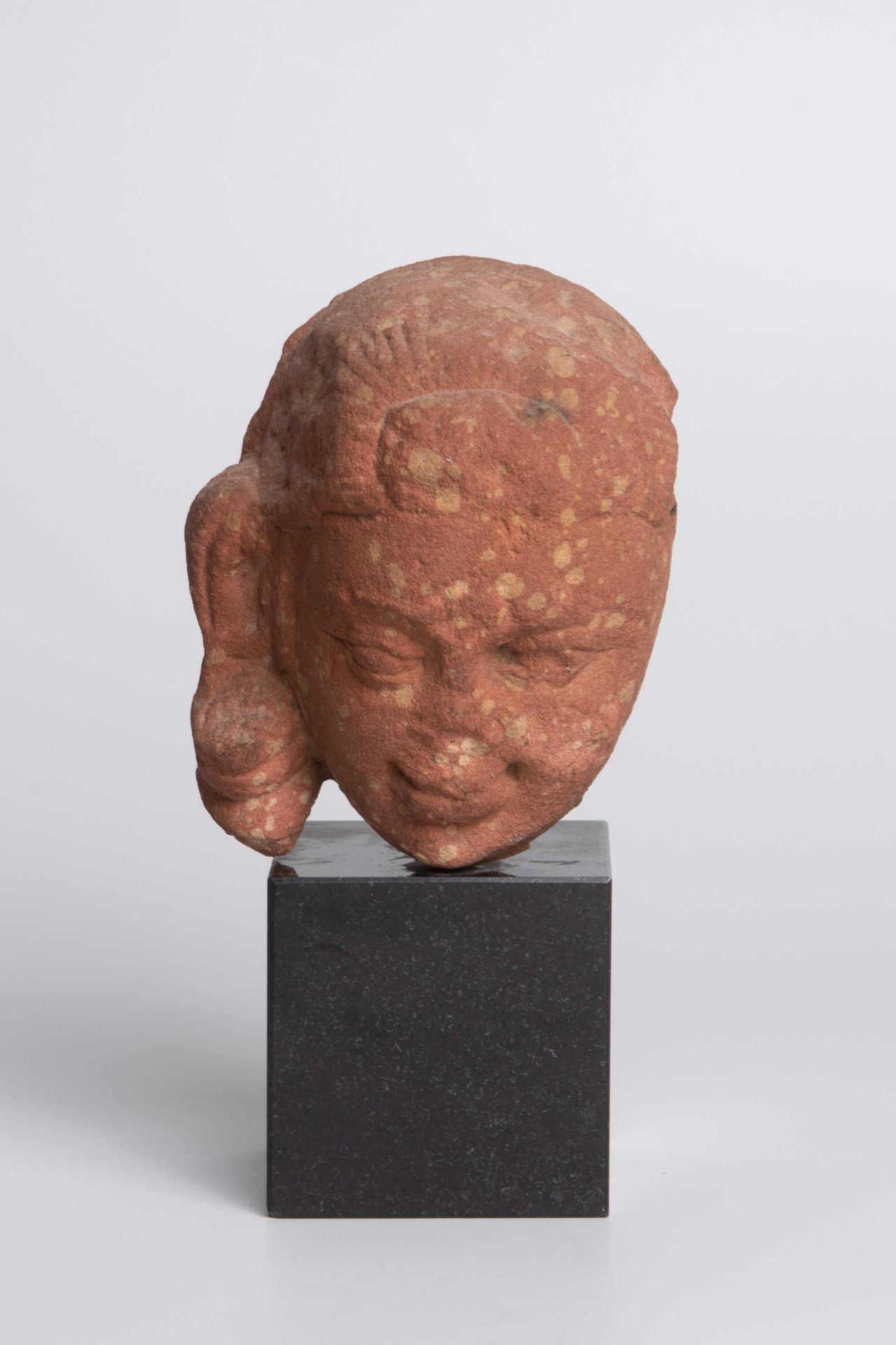 Kopf einer Yakshi - Bild 2 aus 7