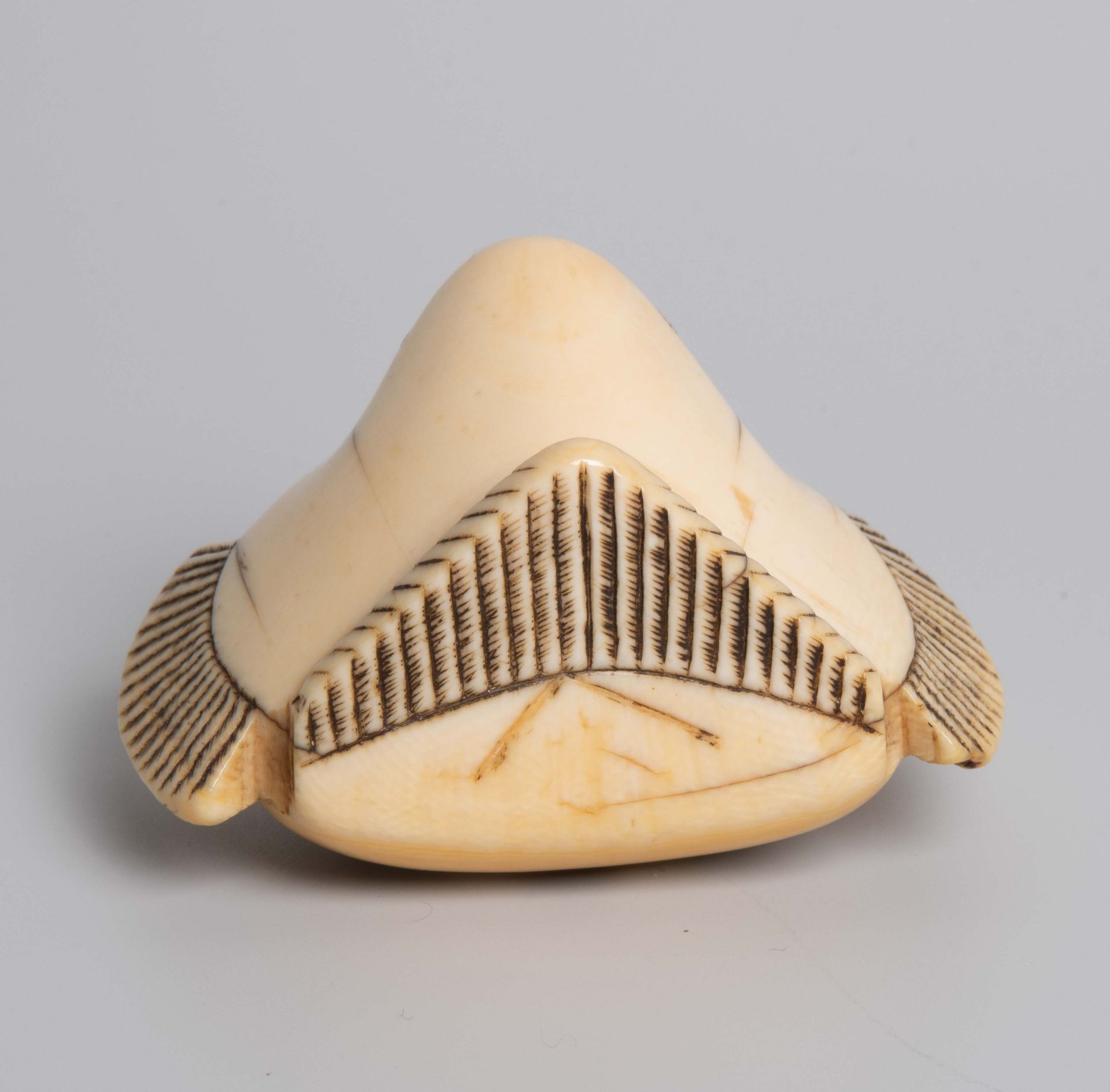 AUF DIESES LOS KANN NICHT GEBOTEN WERDEN: Netsuke von Genko - Image 4 of 7