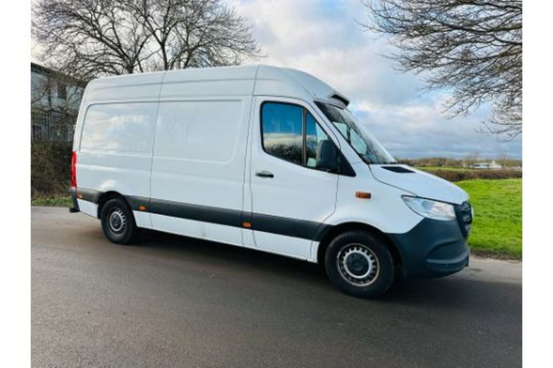 (Reserve Met) MERCEDES SPRINTER 314CDI MWB FRIDGE / VAN - 69 REG - 1 OWNER - AIR CON - - Image 3 of 28