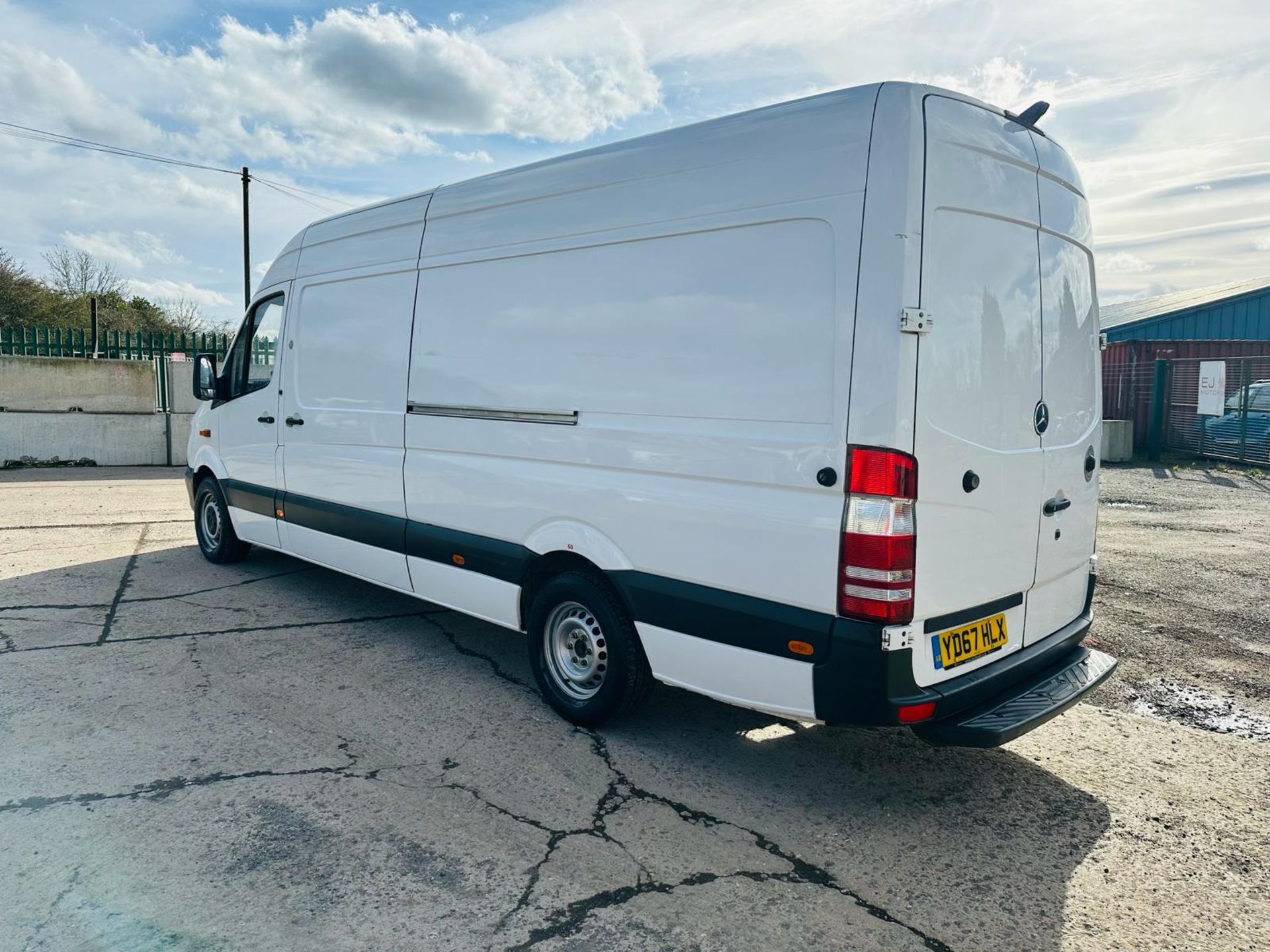 (Reserve Met) MERCEDES SPRINTER 311CDI LWB - HIGH ROOF EURO 6 (2018 MODEL) 1 OWNER - ONLY 111K - Image 4 of 30