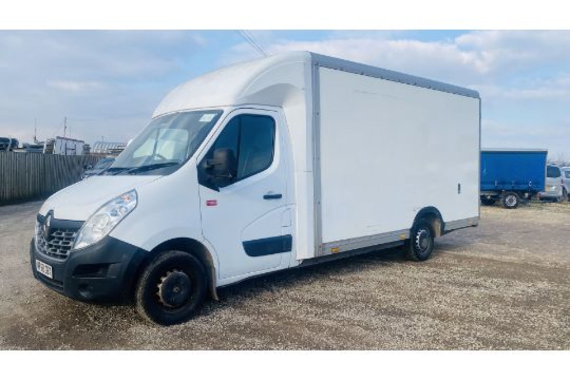 Renault Master 2.3DCI (130) Low Loader Luton *LWB* Euro 6 - 130Bhp -2019 Model - ULEZ COMPLIANT - Image 2 of 6