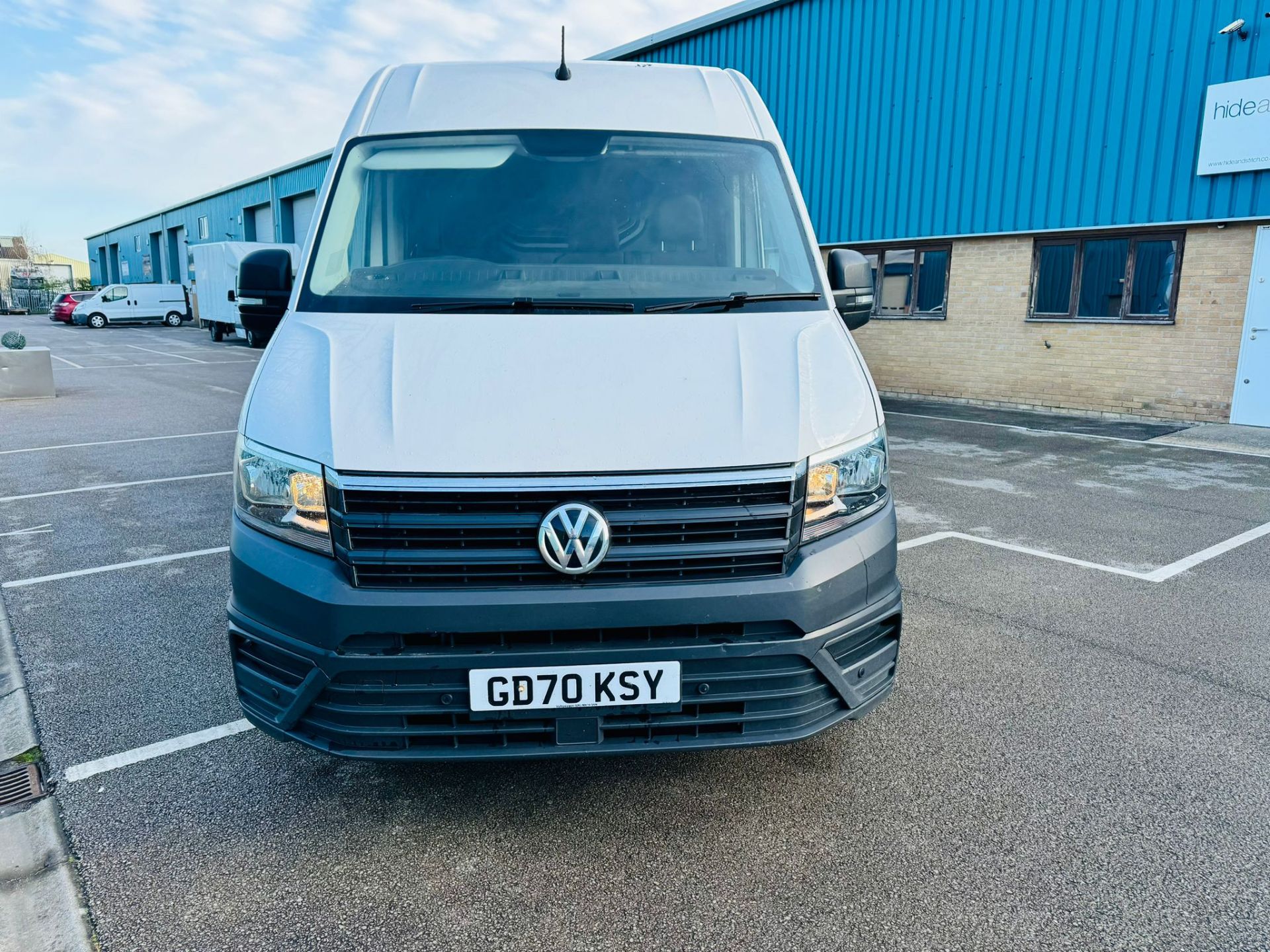 (RESERVE MET)VOLKSWAGEN CRAFTER 2.0TDI 140 BHP TRENDLINE "LWB" (2021 YEAR) - AIR CON -1 OWNER - 70K - Image 4 of 23