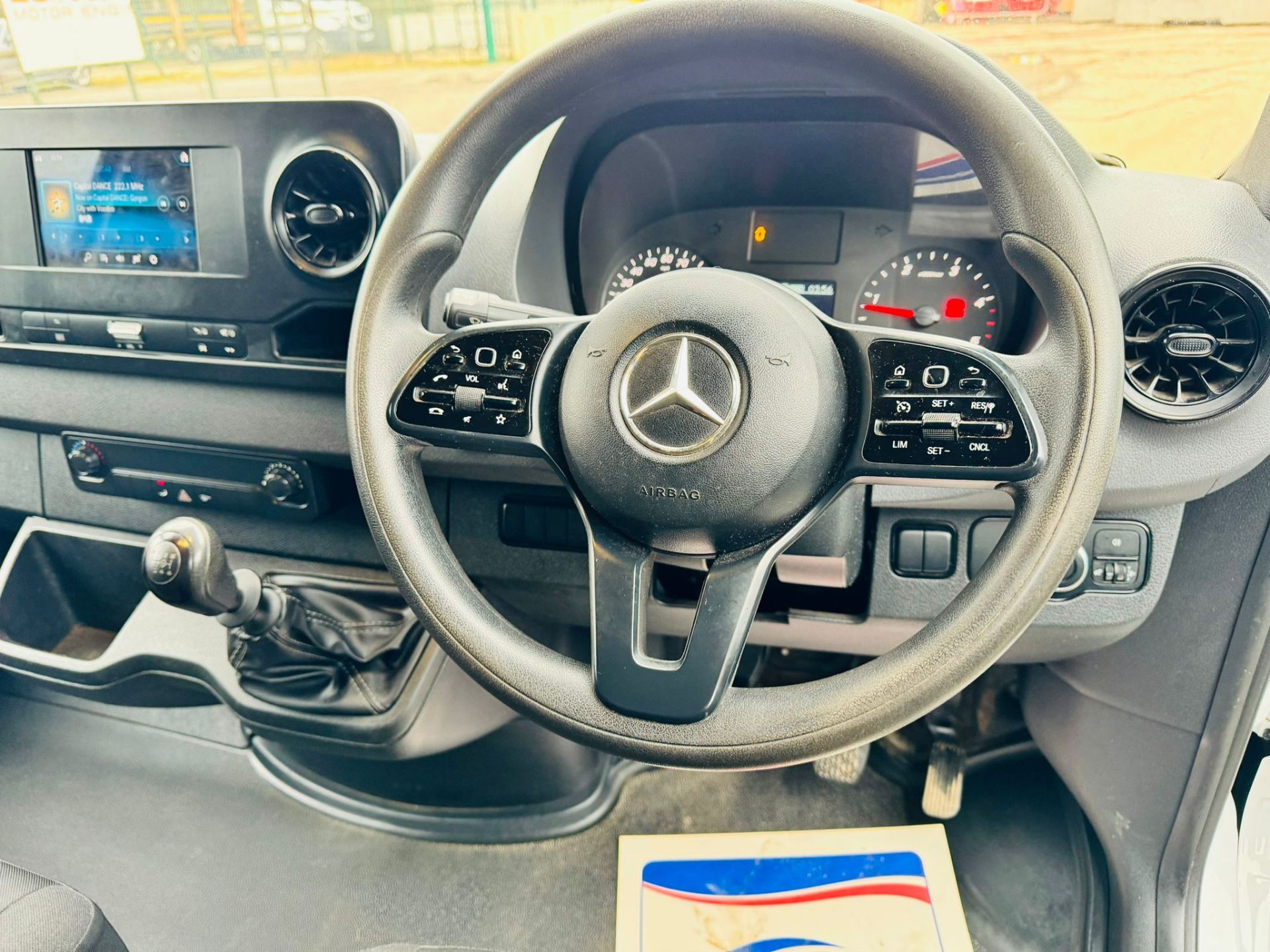 MERCEDES SPRINTER 314CDI MWB HI ROOF - 2019 19 Reg - 1 Owner From New - Euro 6 - NEW SHAPE!! - Image 5 of 8