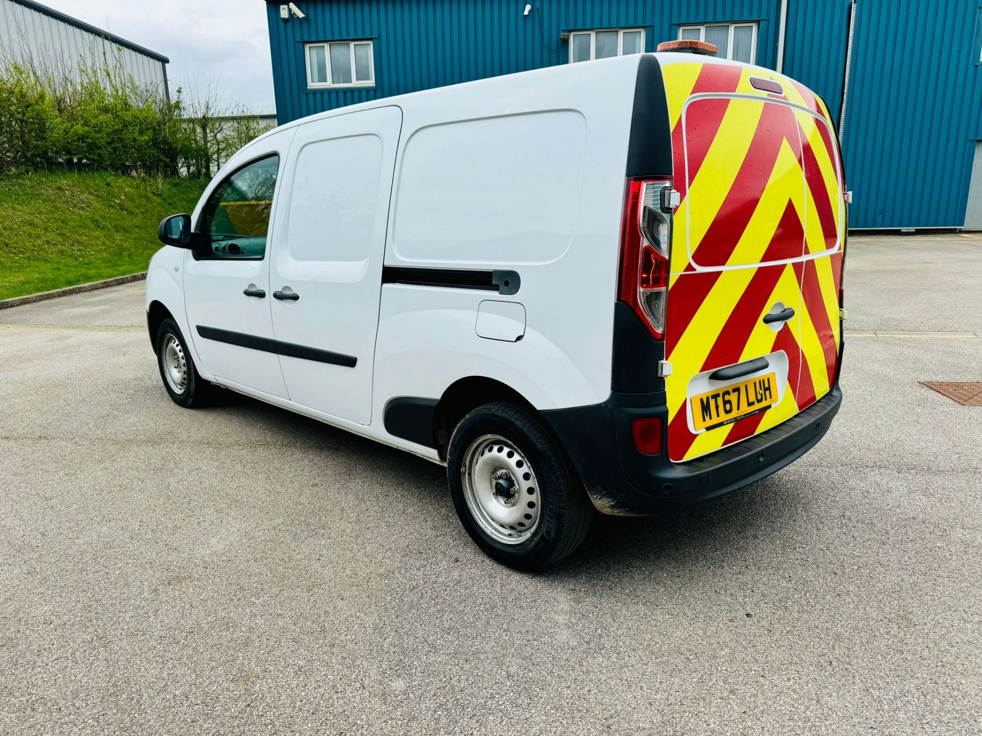 Renault Kangoo Maxi LL21 1.5 DCI Energy "Business Van" (2018 Model) Air Con -Parking Sencors -Euro 6 - Image 5 of 19