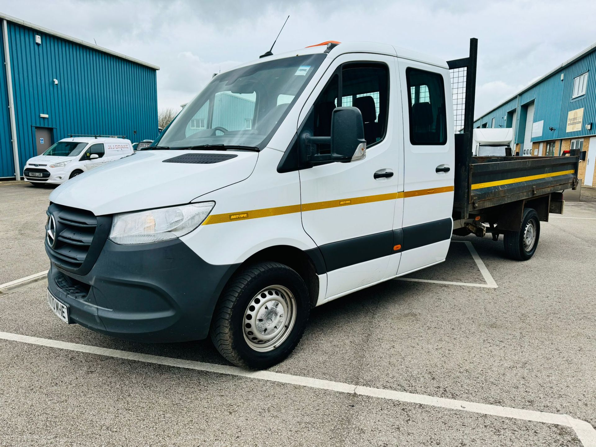 (RESERVE MET)Mercedes Sprinter 316 Cdi *3500 KG - D/Cab Tipper* (2021 Model) ~ Euro 6 / U-LEZ) - Image 6 of 26