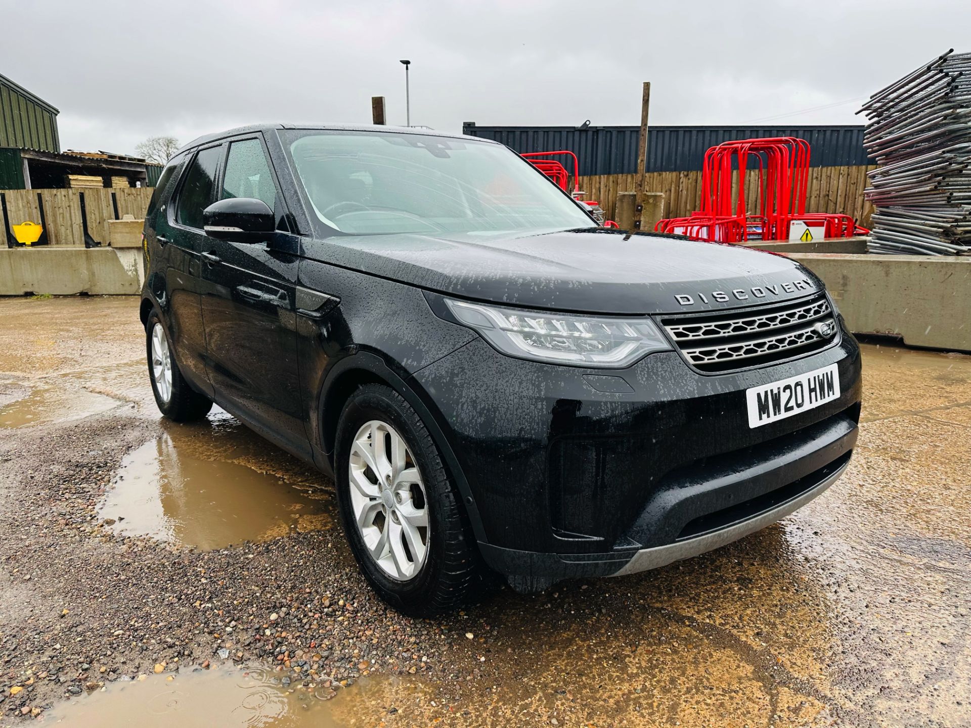 (Reserve Met) Land Rover Discovery SE Automatic (Black Edition) - 2020 Model - Only 57k Miles! - Image 2 of 40