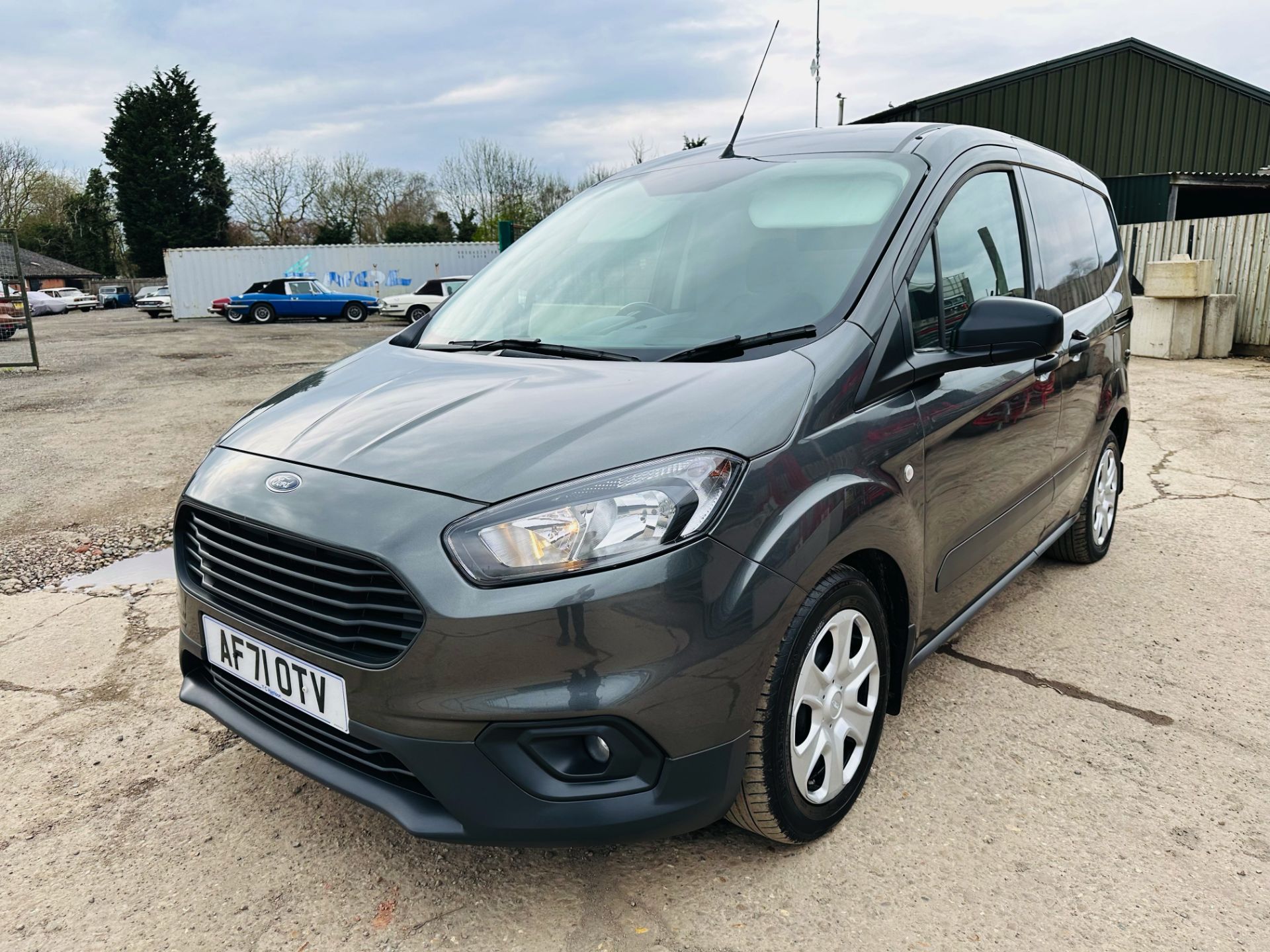 (RESERVE MET)Ford Transit Courier 1.0 Ecoboost (Trend Edition) - 2022 Edition - FSH - 40k - Air Con - Image 4 of 31