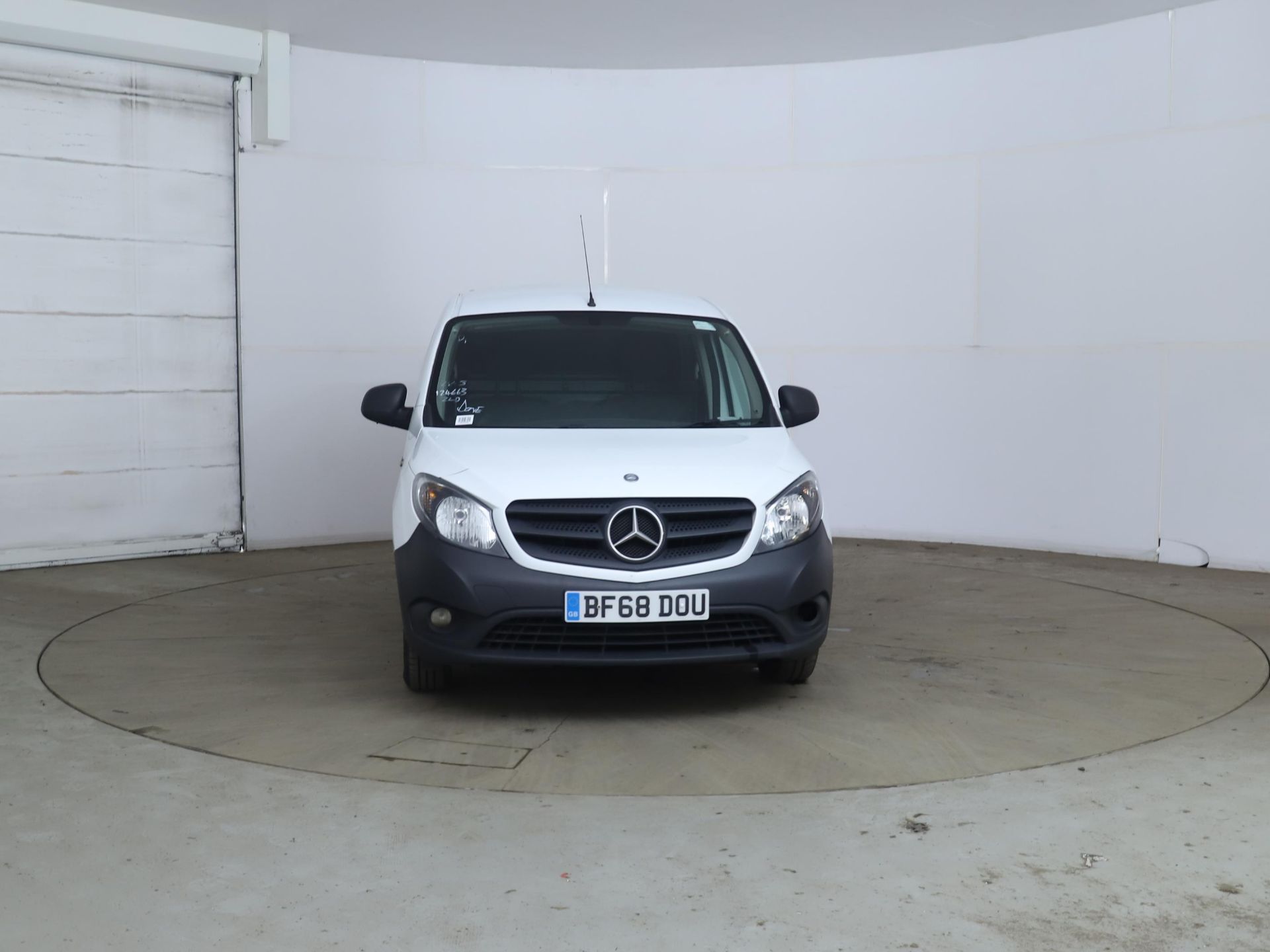 Reserve Met - Mercedes Citan 109 Cdi Euro 6 - 68 Reg - Air Con 1.5Cdi Diesel -Electric Pack -FSH - Image 2 of 11