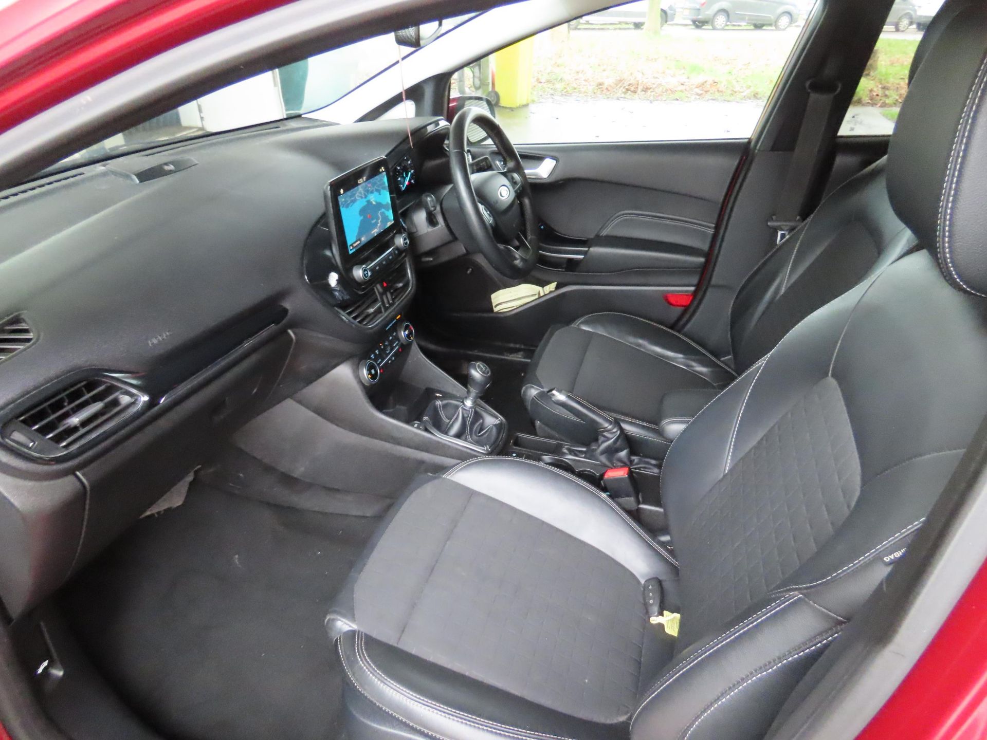 (RESERVE MET)Ford Fiesta "Titanium X" 1.5 TDCI (5 Door) 2019 Model - FSH - Red - Air Con - Sat Nav - Image 7 of 11