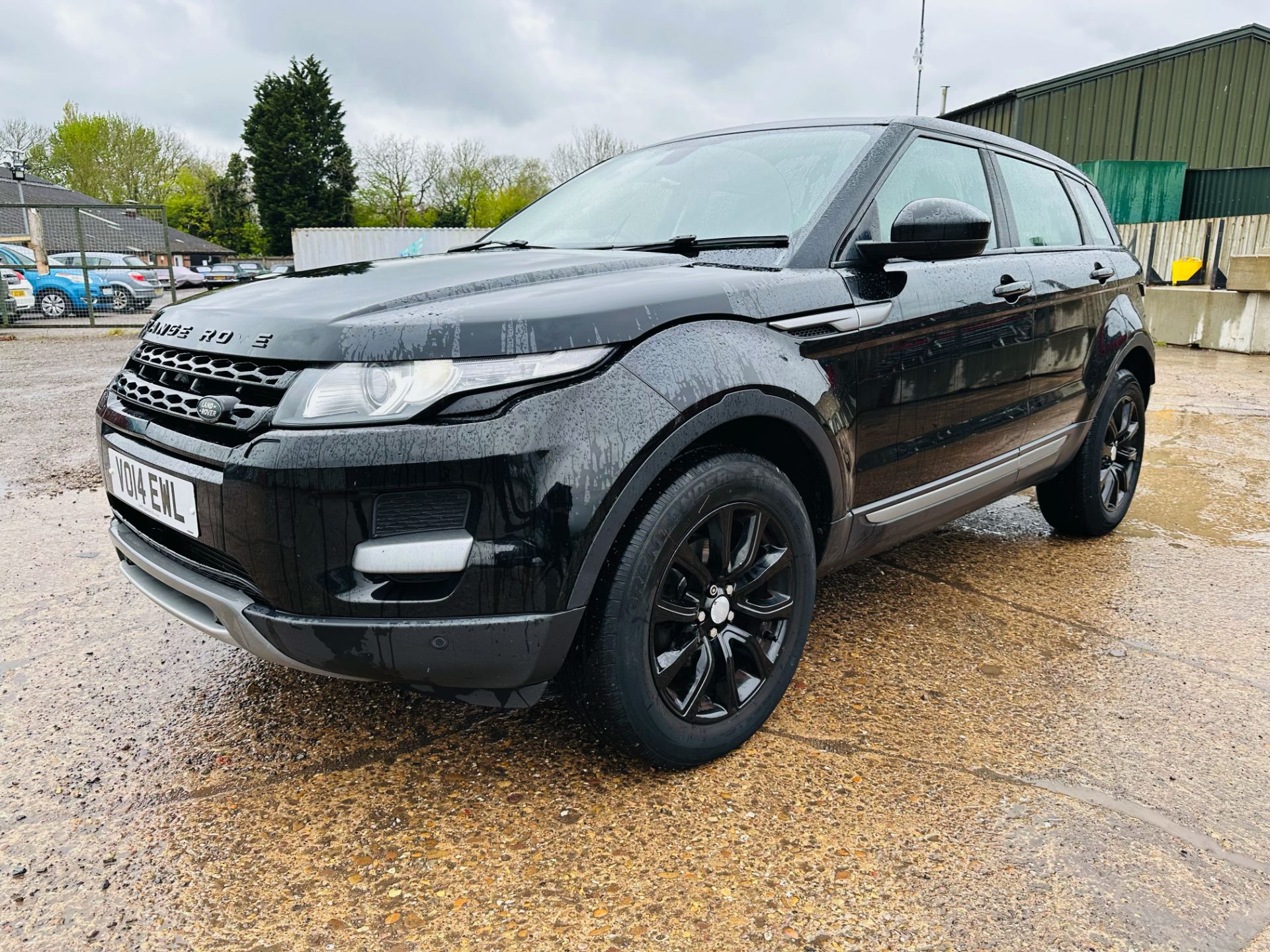 (RESERVE MET) LAND ROVER EVOQUE PURE 2.2 ED4 *TECH PACK* AIR CON - FULL LEATHER INTERIOR - NO VAT - Image 6 of 43