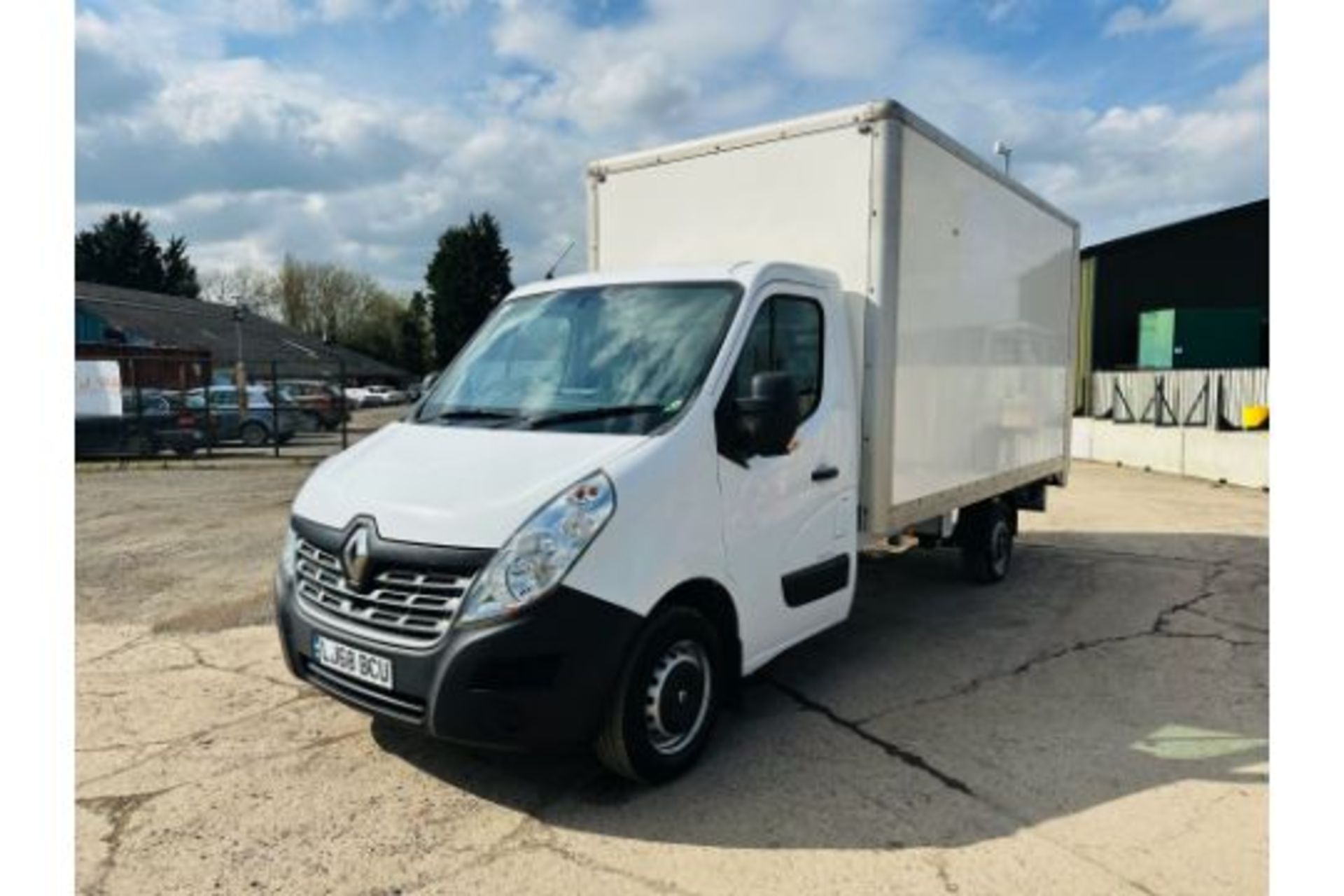 Reserve Met -RENAULT MASTER 2.3DCI (130) Business Edition Lwb Box Van With Electric Tail Lift 68 Reg - Image 3 of 27