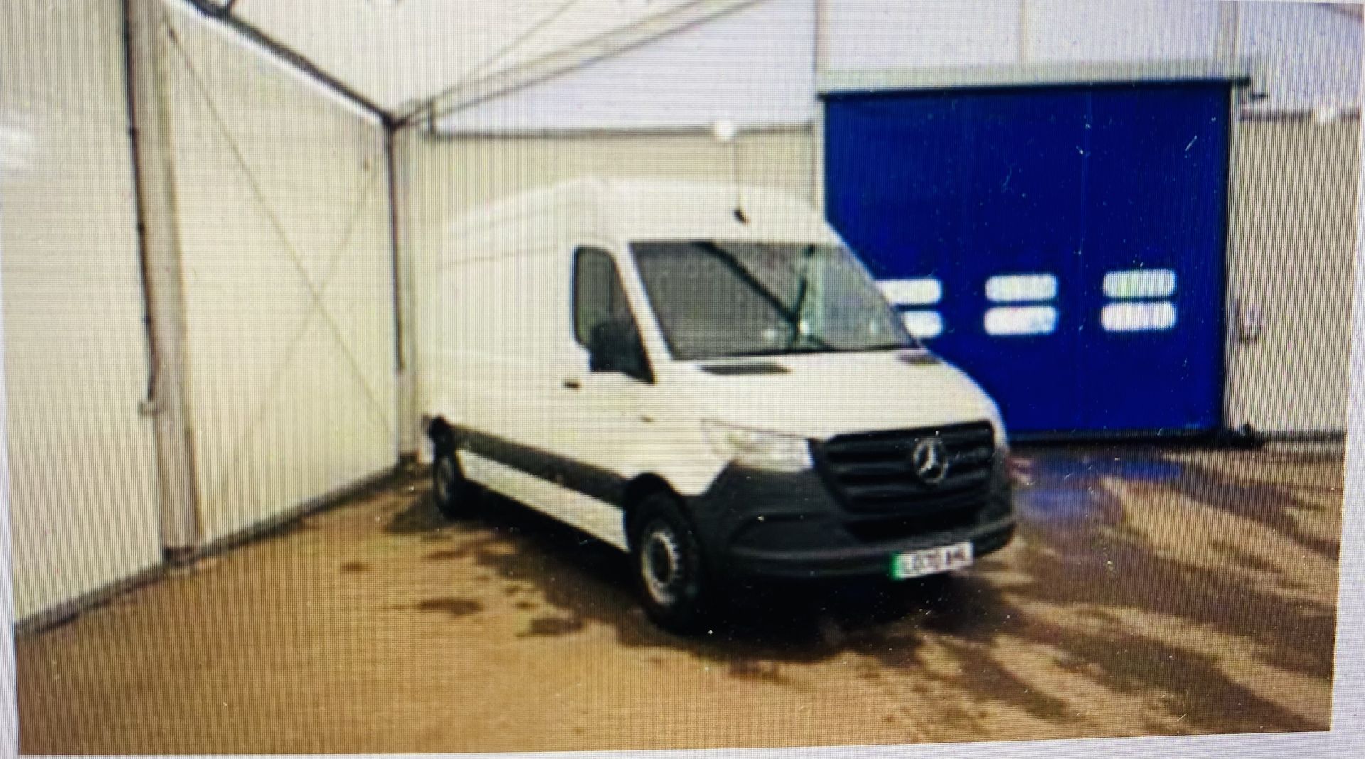 Reserve Met - MERCEDES SPRINTER MWB "AUTOMATIC" PROGRESSIVE - 2021 MODEL - AIR CON- ONLY 1000 MILES - Image 7 of 14