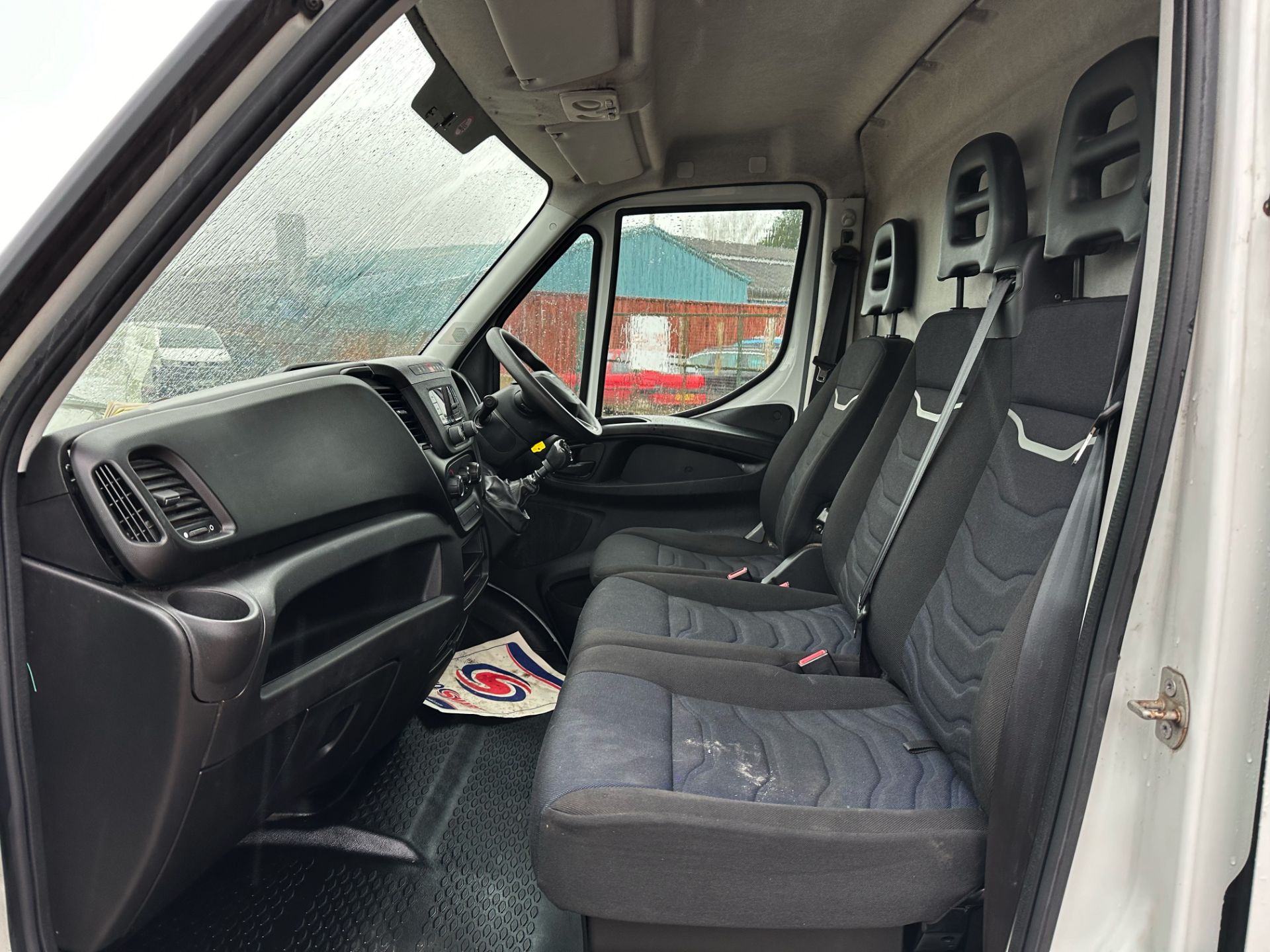 Iveco Daily 35-140 Long Wheel Base High Roof - 2021 Reg (New Shape) Only 85K Miles - Air Con - Look! - Image 14 of 27