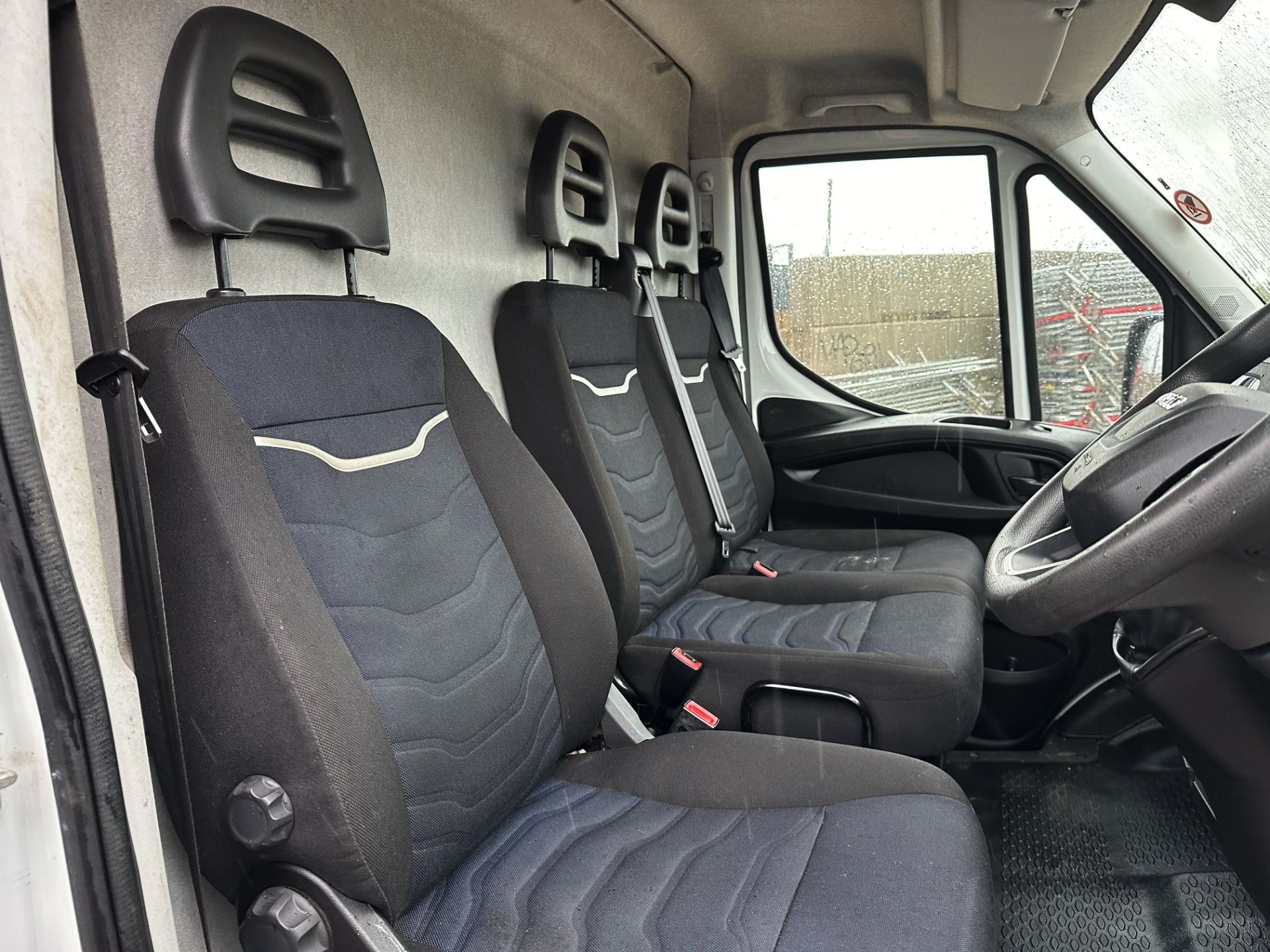 Iveco Daily 35-140 Long Wheel Base High Roof - 2021 Reg (New Shape) Only 85K Miles - Air Con - Look! - Image 18 of 27