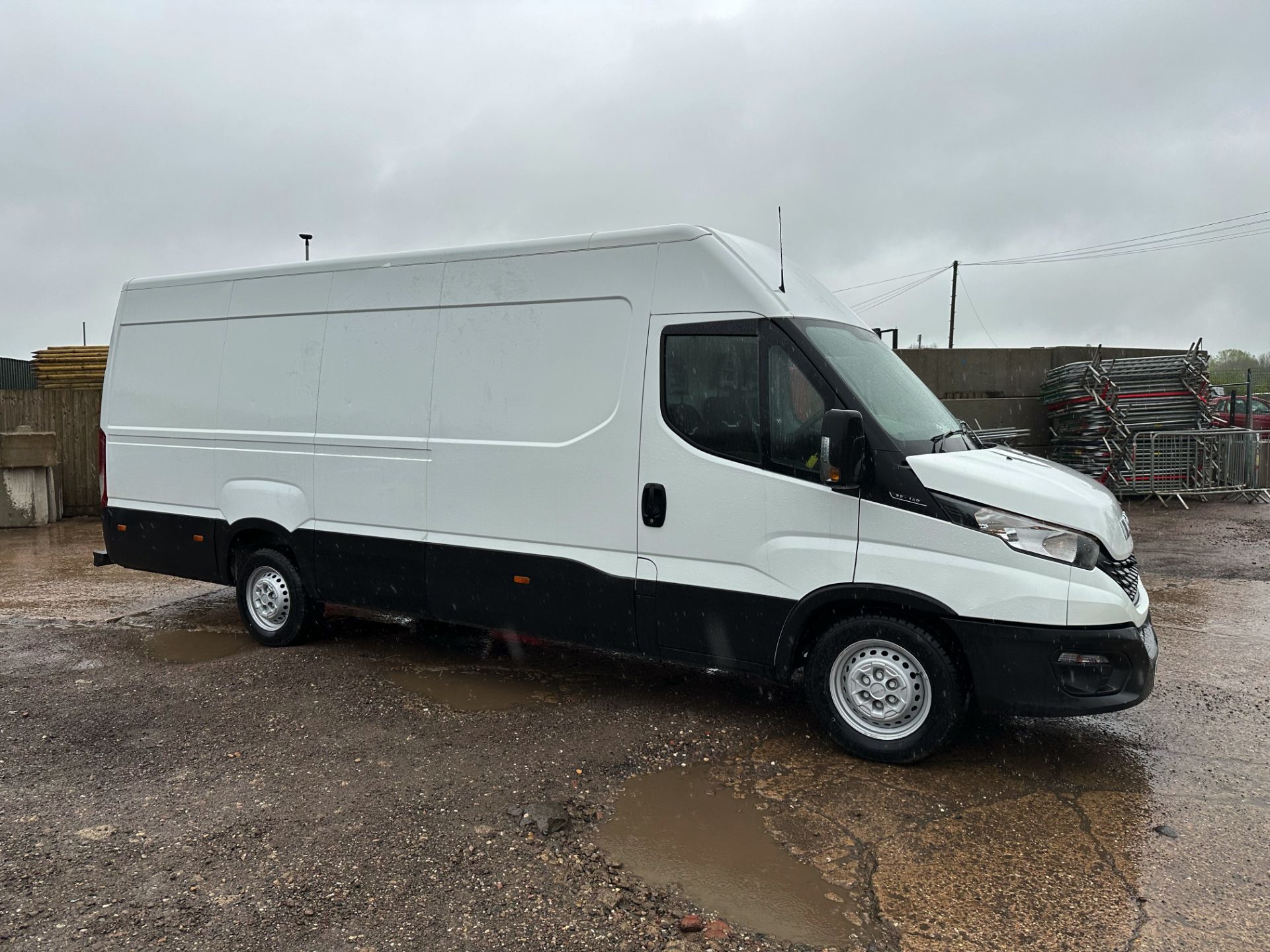 Iveco Daily 35-140 Long Wheel Base High Roof - 2021 Reg (New Shape) Only 85K Miles - Air Con - Look!
