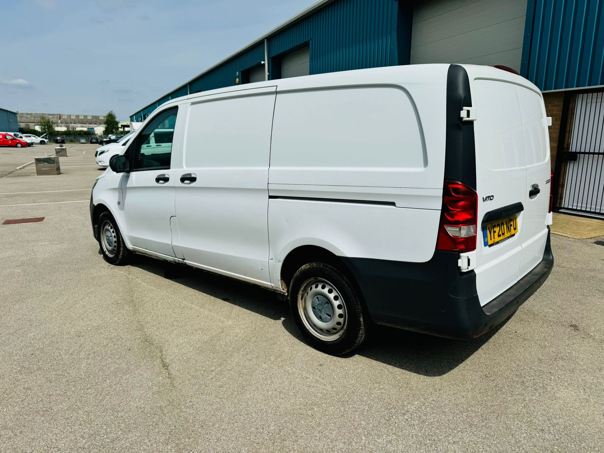 MERCEDES BENZ VITO CDI PURE - 2020 20 Reg - Only 74k Miles - 1 Owner From New - Parking Sensors - Image 3 of 21