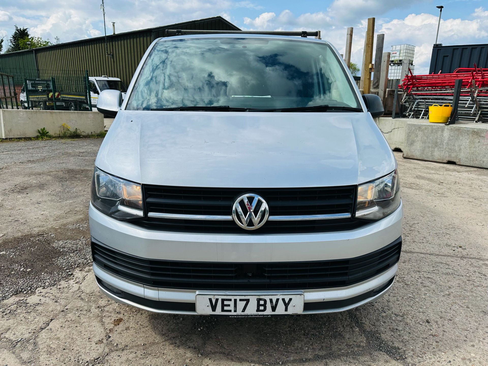 (Reserve Met) Volkswagen Transporter 2.0TDI T30 LWB *Trendline Edition* - 17 Reg - Euro 6 - - Image 3 of 29