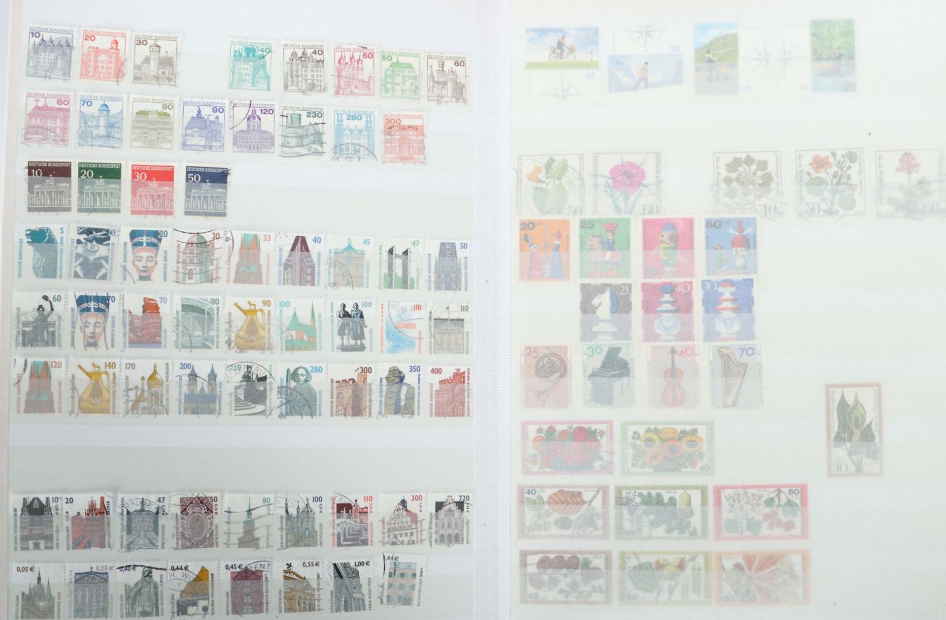 17 Briefmarkenalben die Alben mit - Bild 11 aus 11