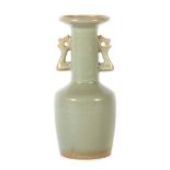 Kleine Longquan-glasierte Kinuta-Vase