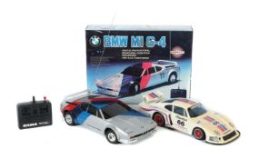 2 RC-Modelle Carerra Structo,