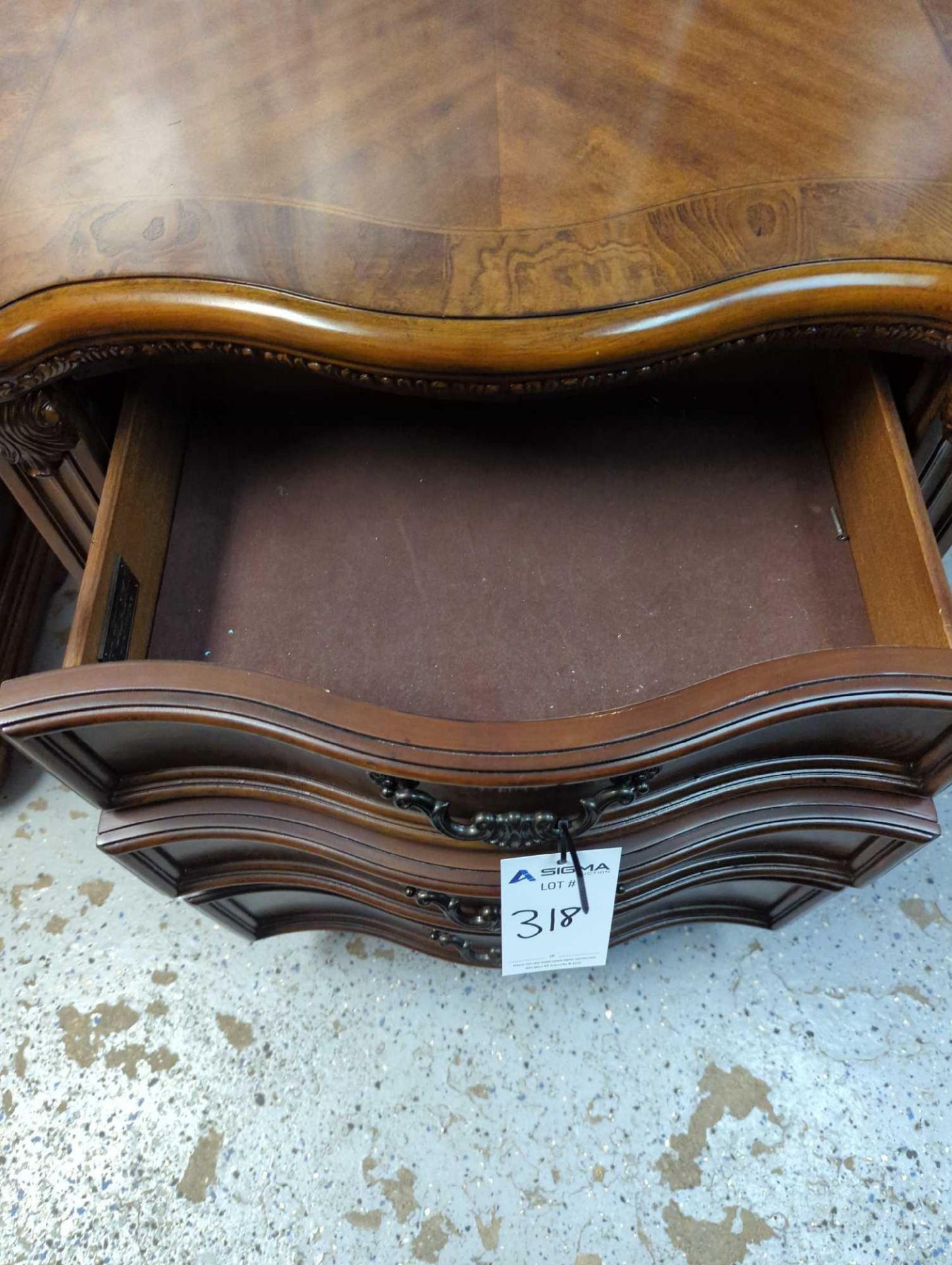 Pulaski Furniture Hardwood Bedside End Table - Image 5 of 8