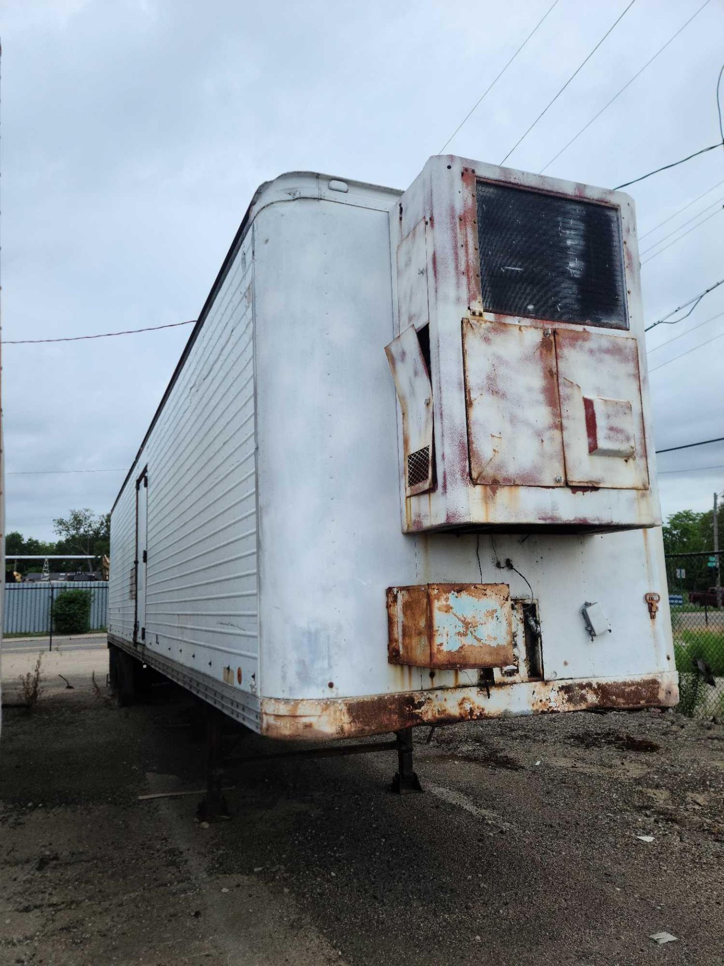 Timpte 53 Foot Freezer Trailer and Contents - Image 3 of 25