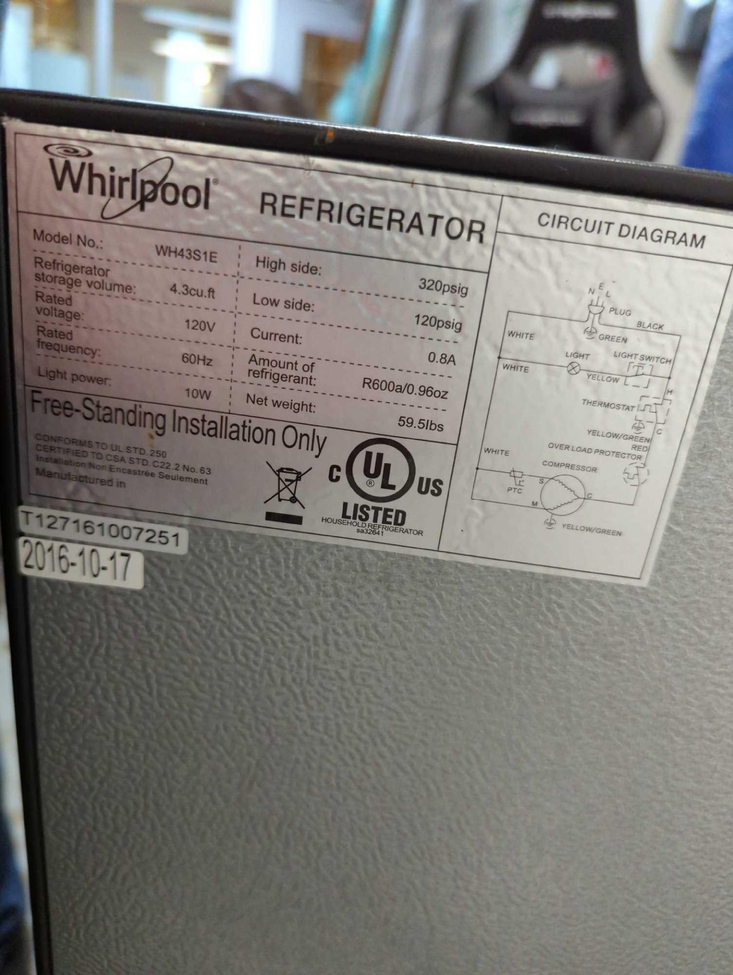 Whirlpool WH43S1E Mini Refrigerator - Image 4 of 6