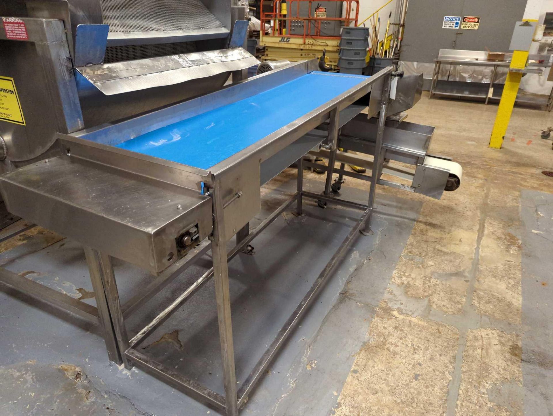 Sanitary Blue Belt Conveyor - Image 3 of 11