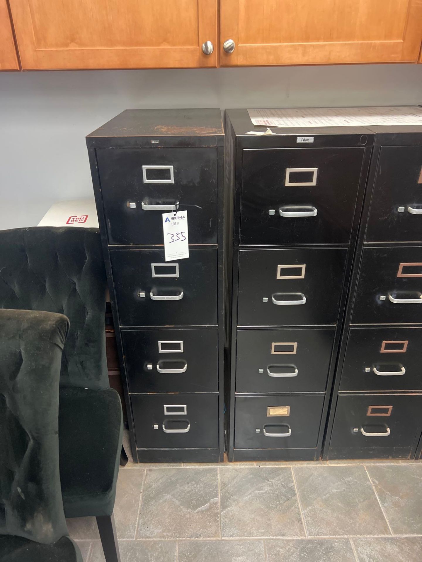 lot of 4 storage cabinets - Image 2 of 4