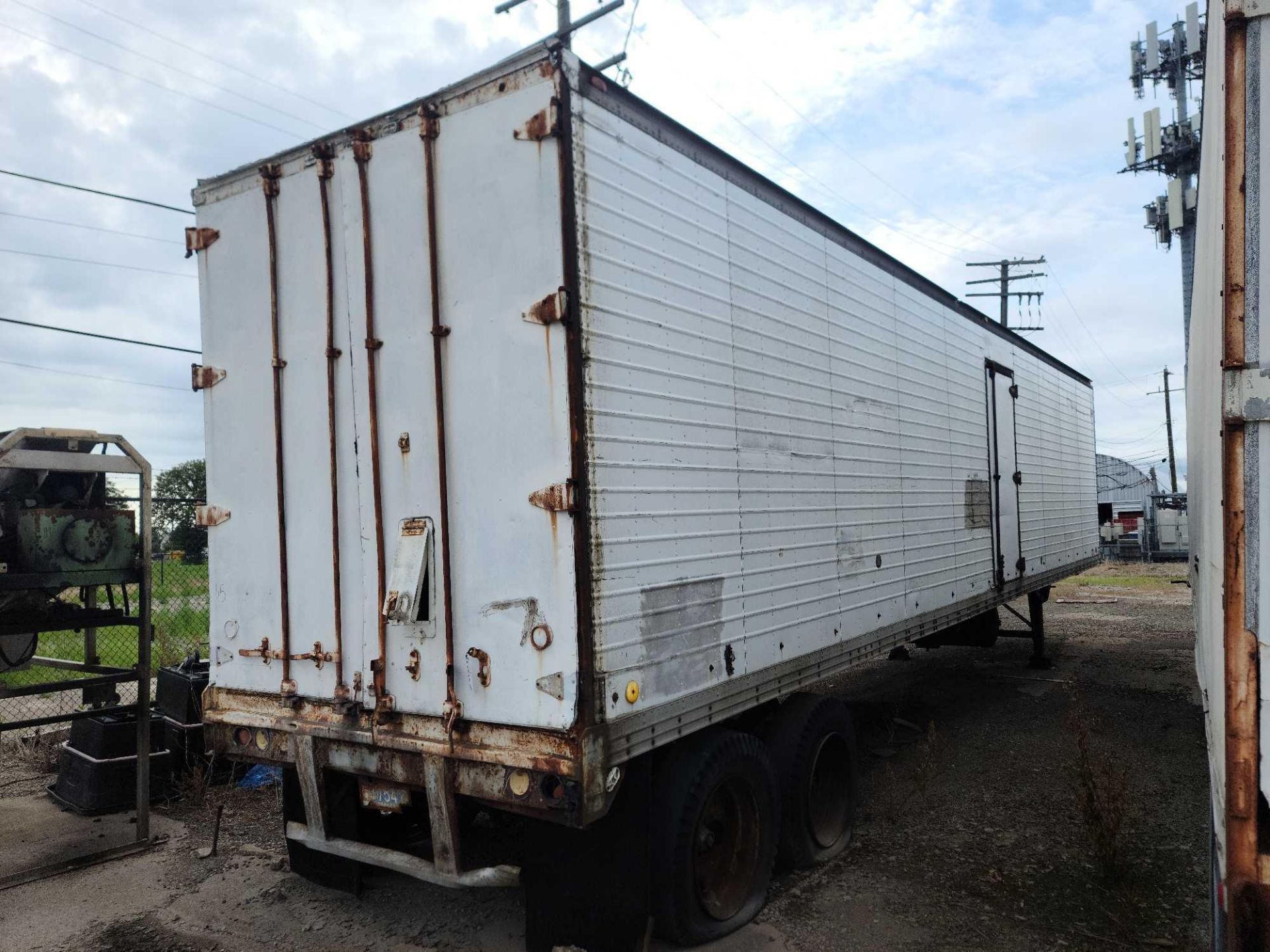 Timpte 53 Foot Freezer Trailer and Contents - Image 4 of 25