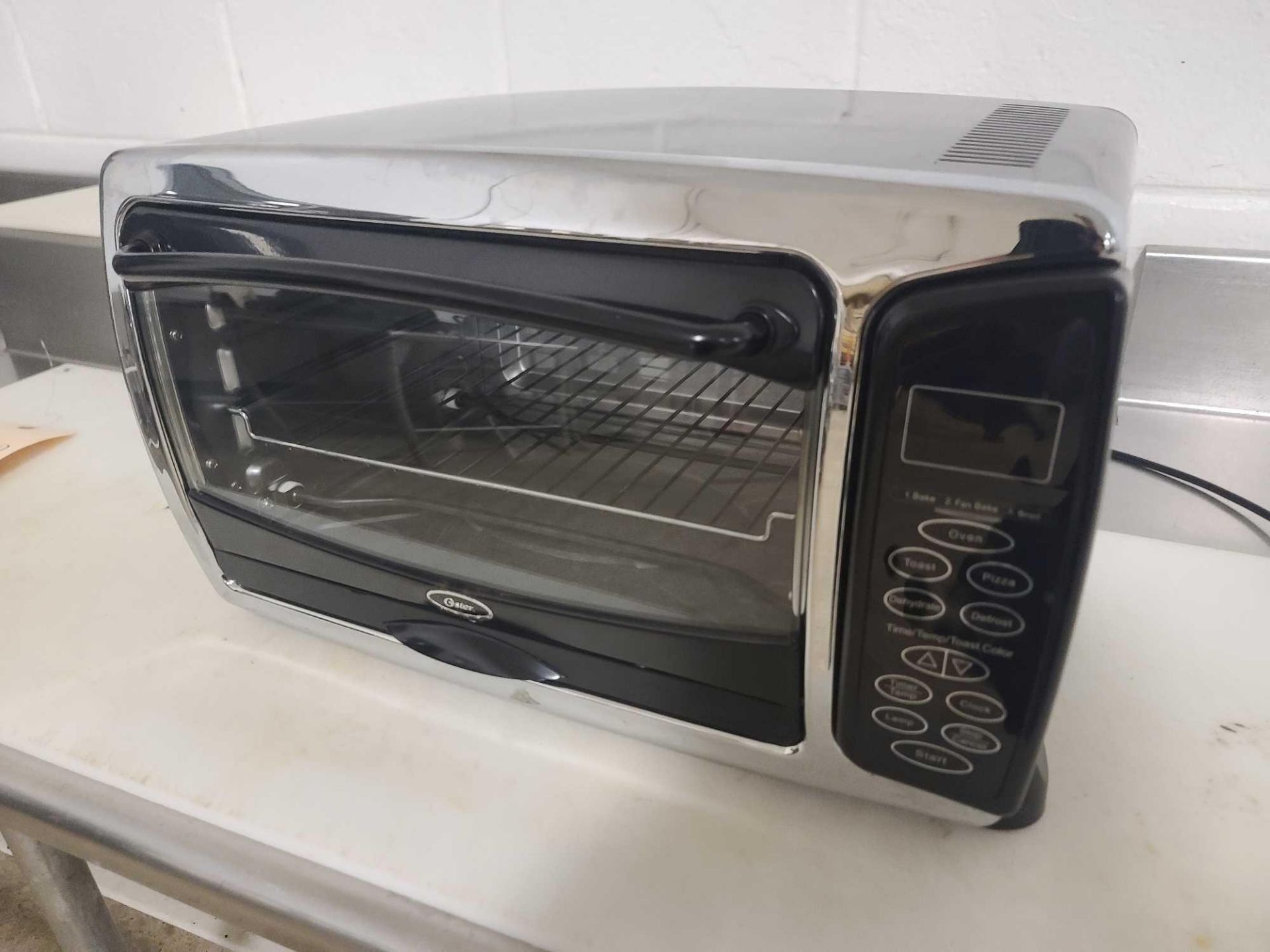 Oster 6057-000 Toaster Oven - Image 2 of 6