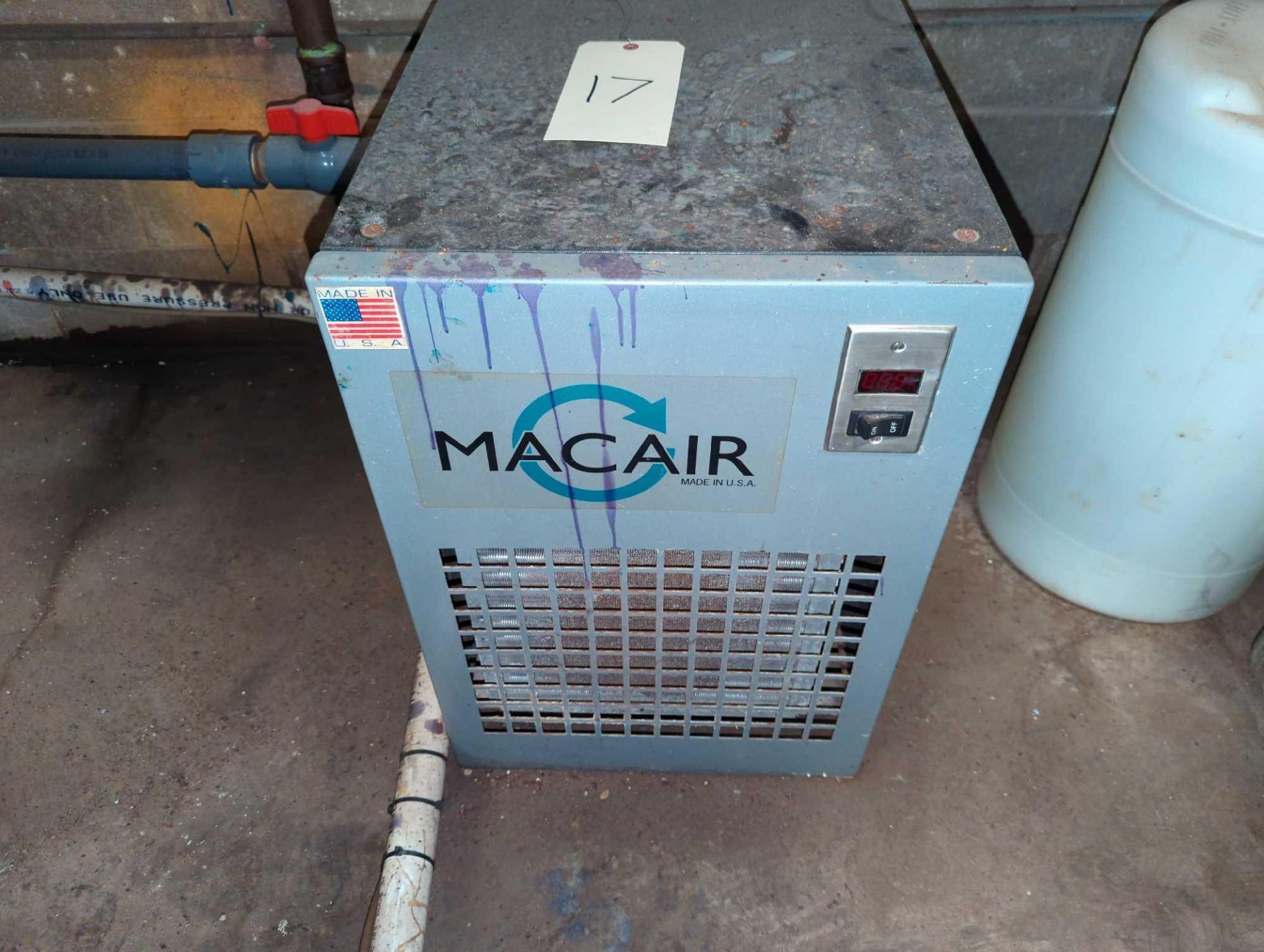 Macair - Image 3 of 6