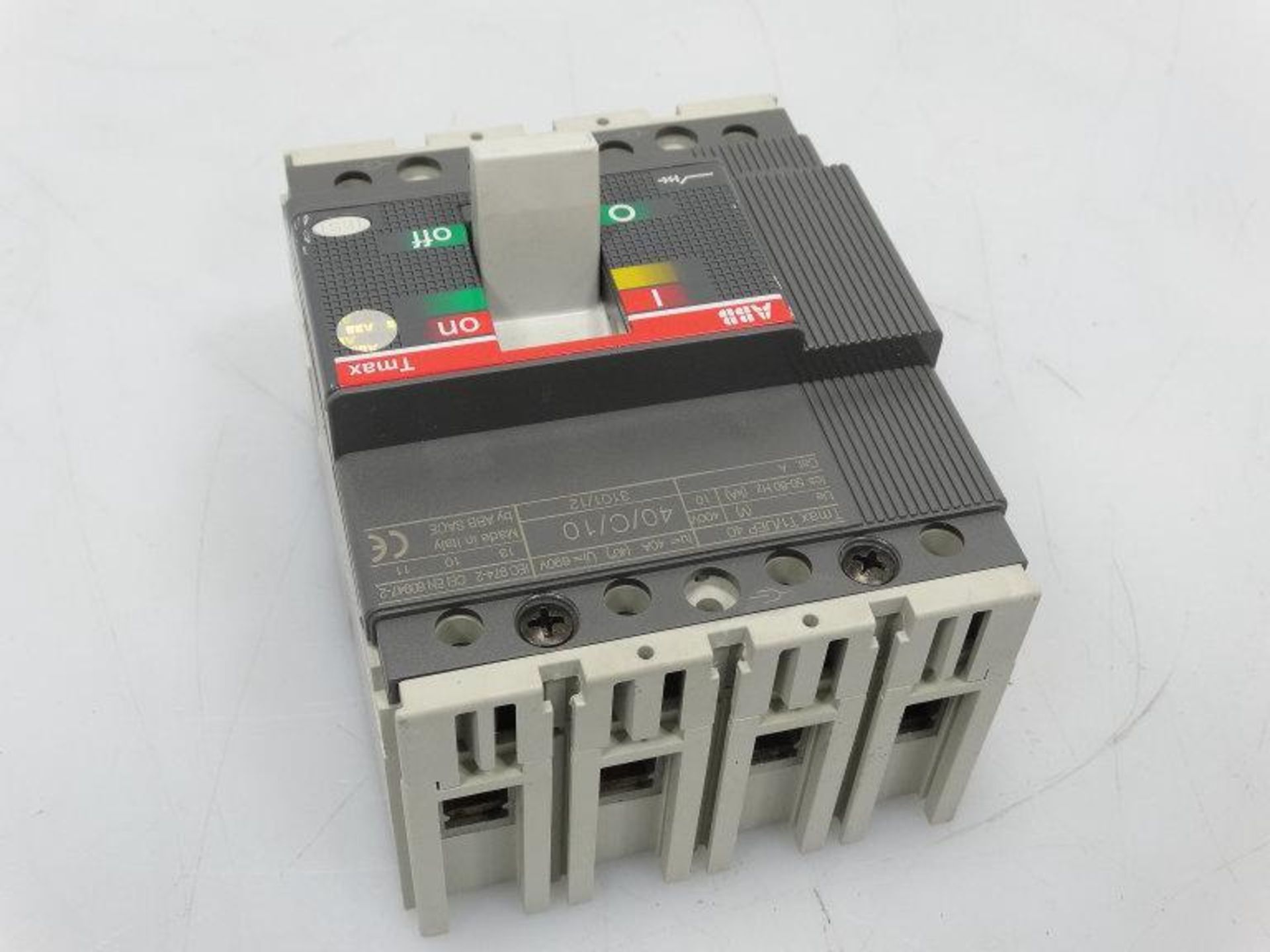 ASEA BROWN BOVERI 1SDA052978R1 (TMAX T1/UEP 40) CIRCUIT BREAKER - Image 2 of 3