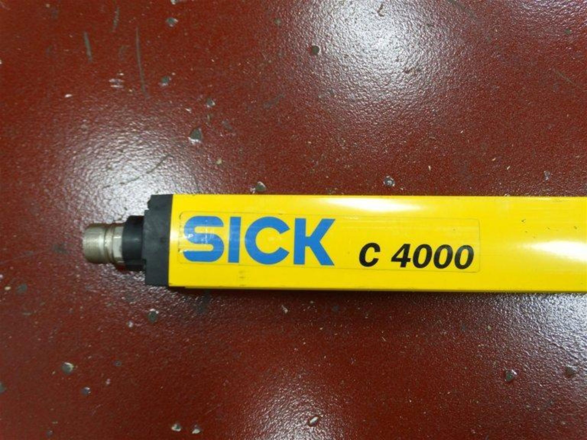 (1) SICK C40S-1203DC200 Sensor