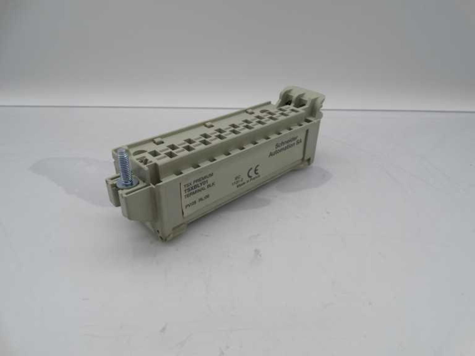 (10) SCHNEIDER ELECTRIC TSXBLY01 Terminal Block - Image 2 of 3