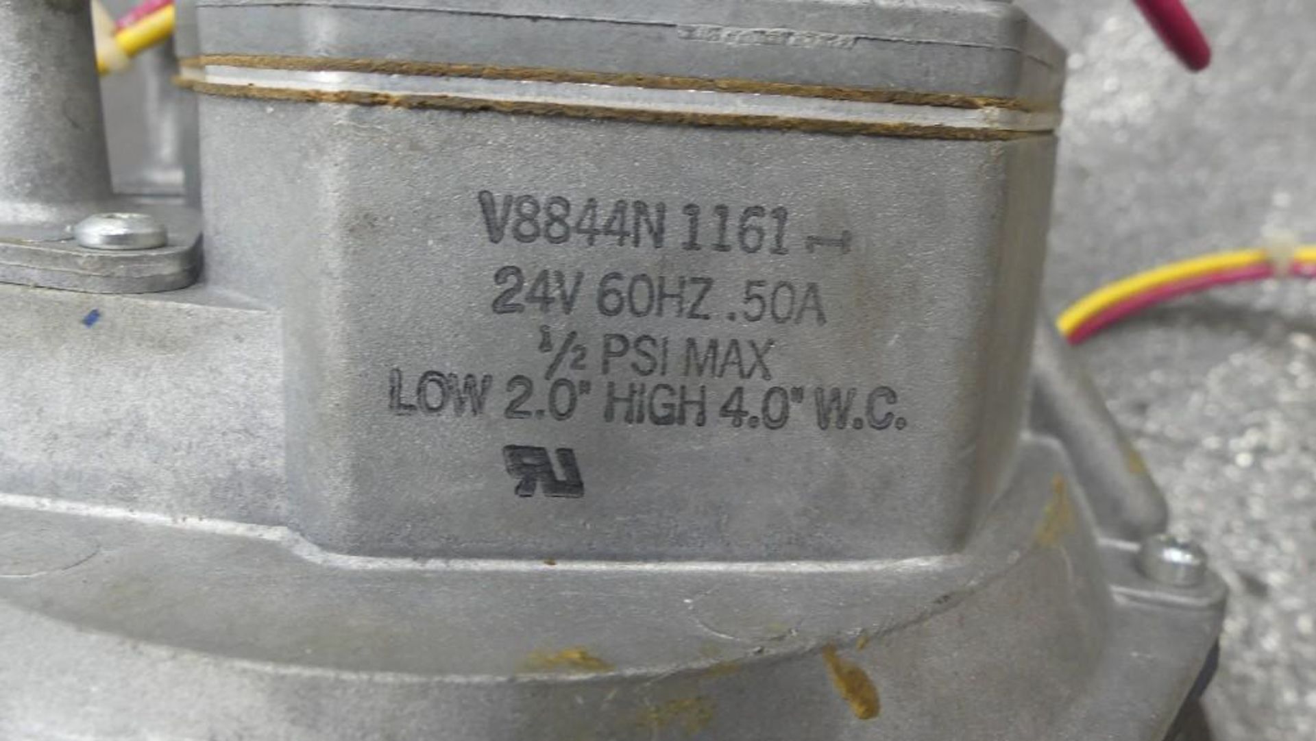 York DXS 12 Compressor With 2 Maxon Shut Off Valves - Image 7 of 17