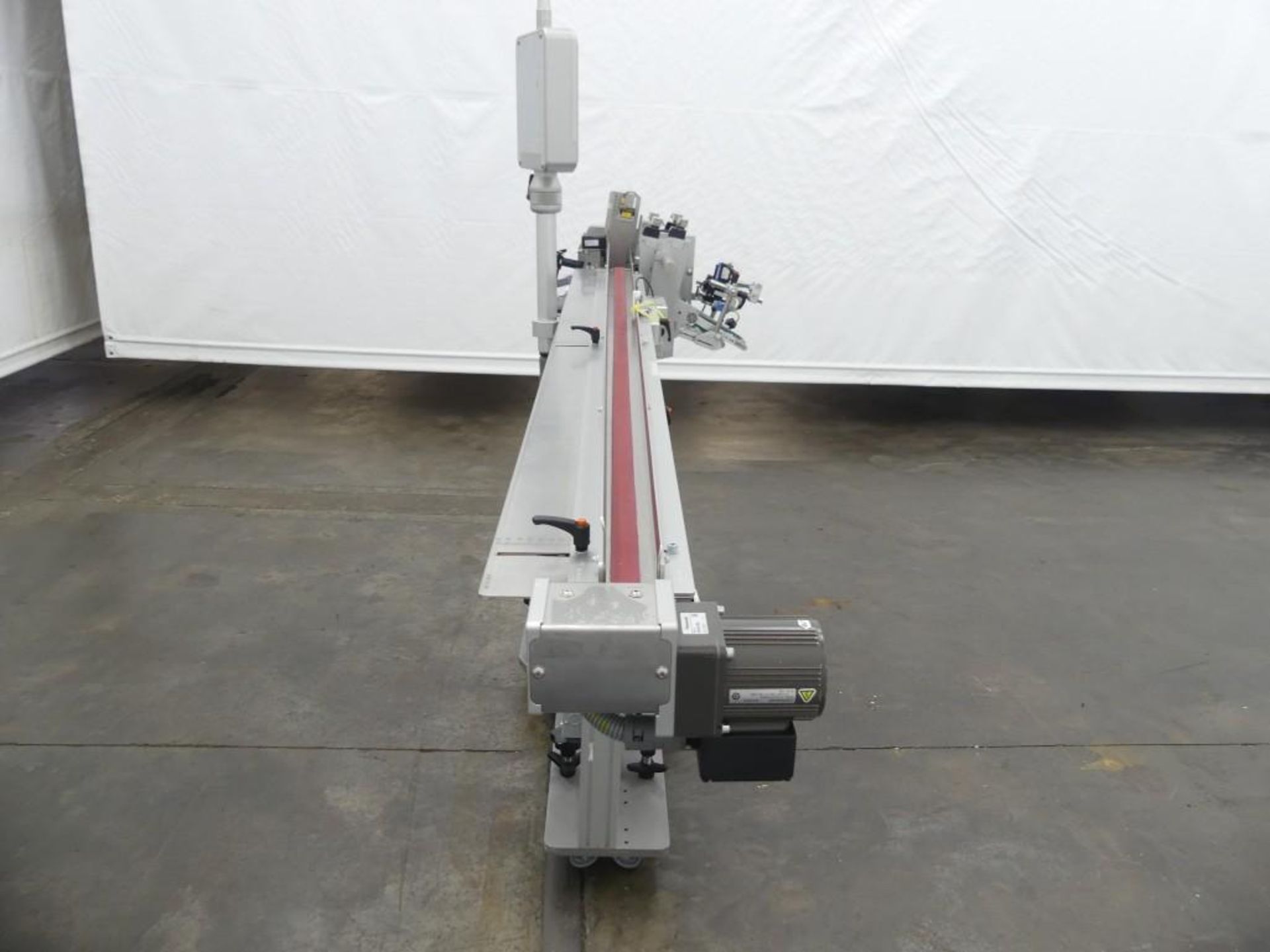 RonTech Motion Feeder Conveyor - Image 4 of 6