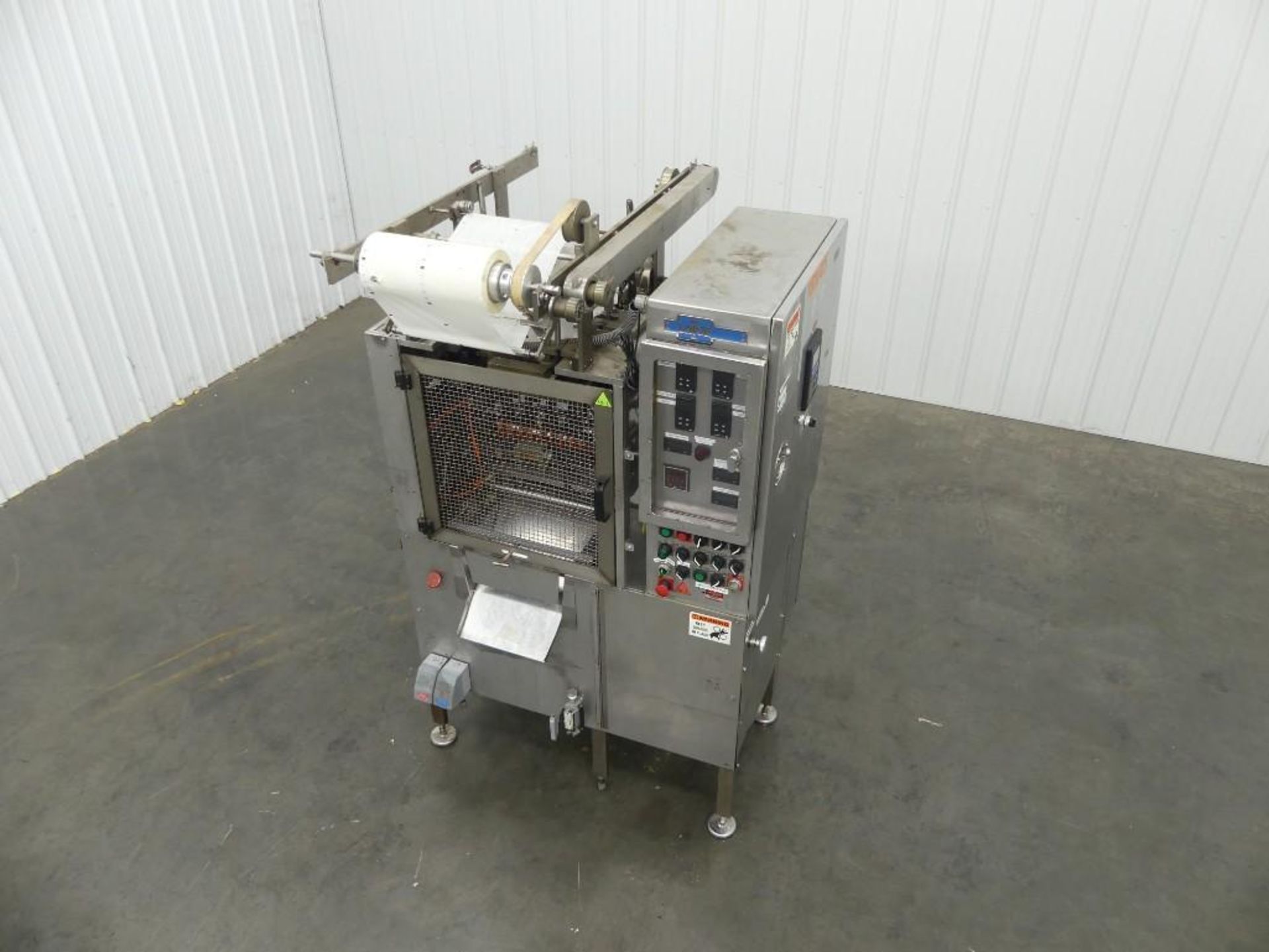 Winpak L-12 Vertical Form Fill Seal Pouch Machine - Image 7 of 40