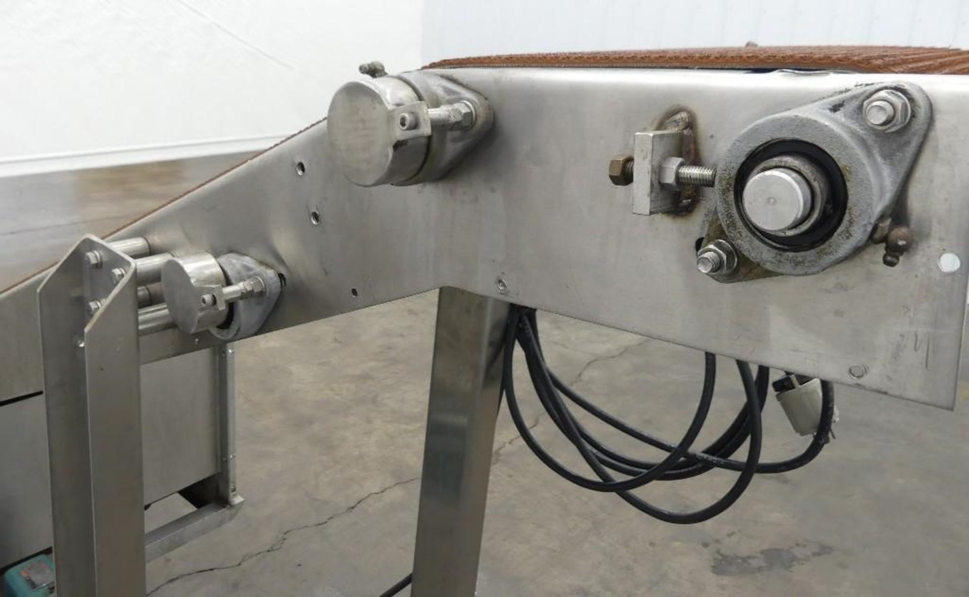 Belt Incline Conveyor 117" L X 11.5" W - Image 9 of 15