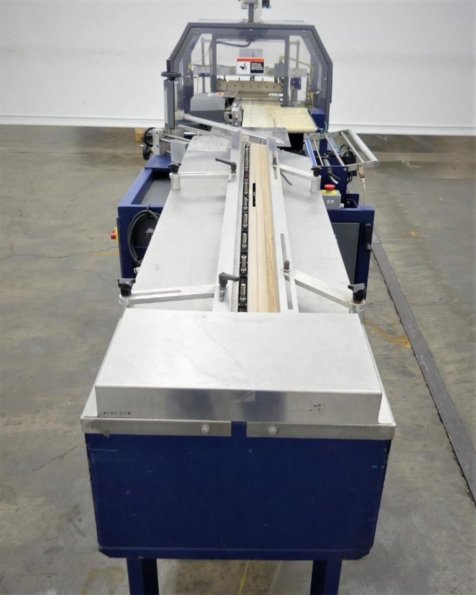 Lantech 200 Side Sealer Includes all parts, electronic components, manuals, etc - Image 4 of 17