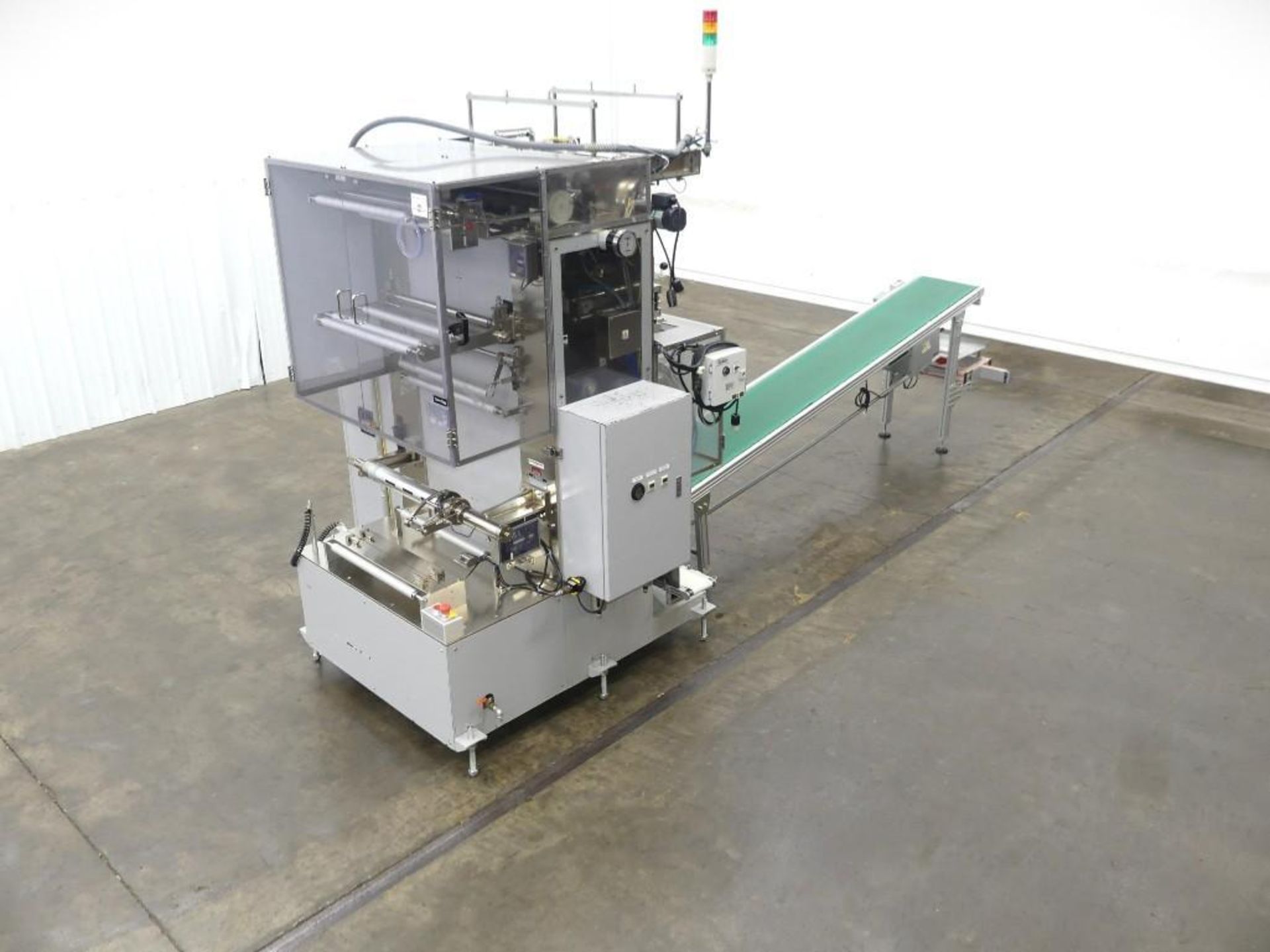 Toyo TM50-10 Automatic Vertical Form Fill Machine - Image 2 of 24