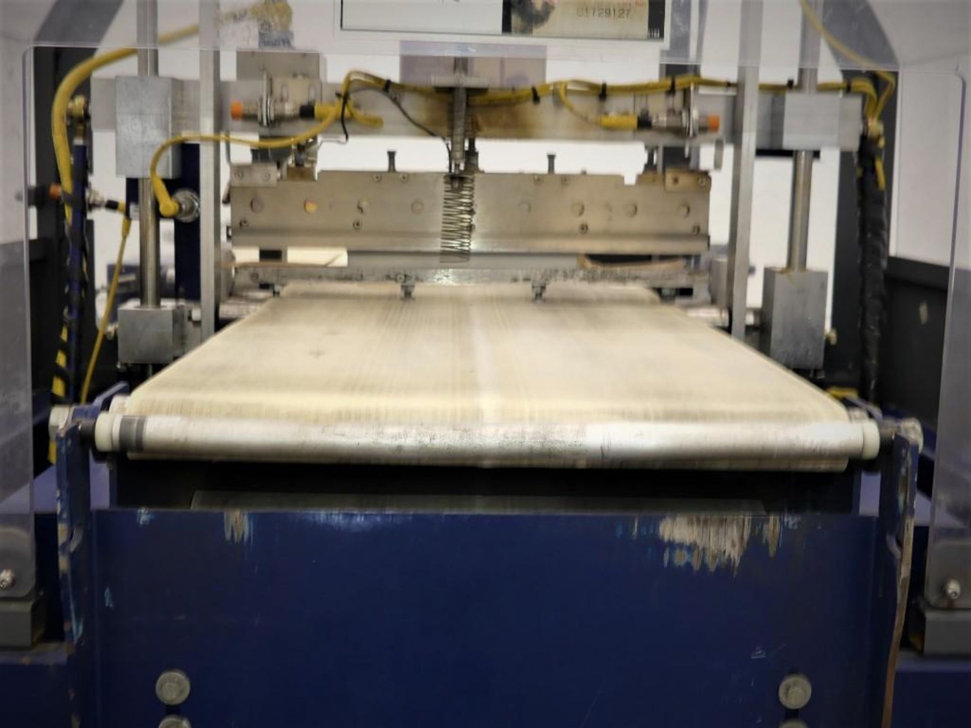 Lantech 200 Side Sealer Includes all parts, electronic components, manuals, etc - Image 15 of 17
