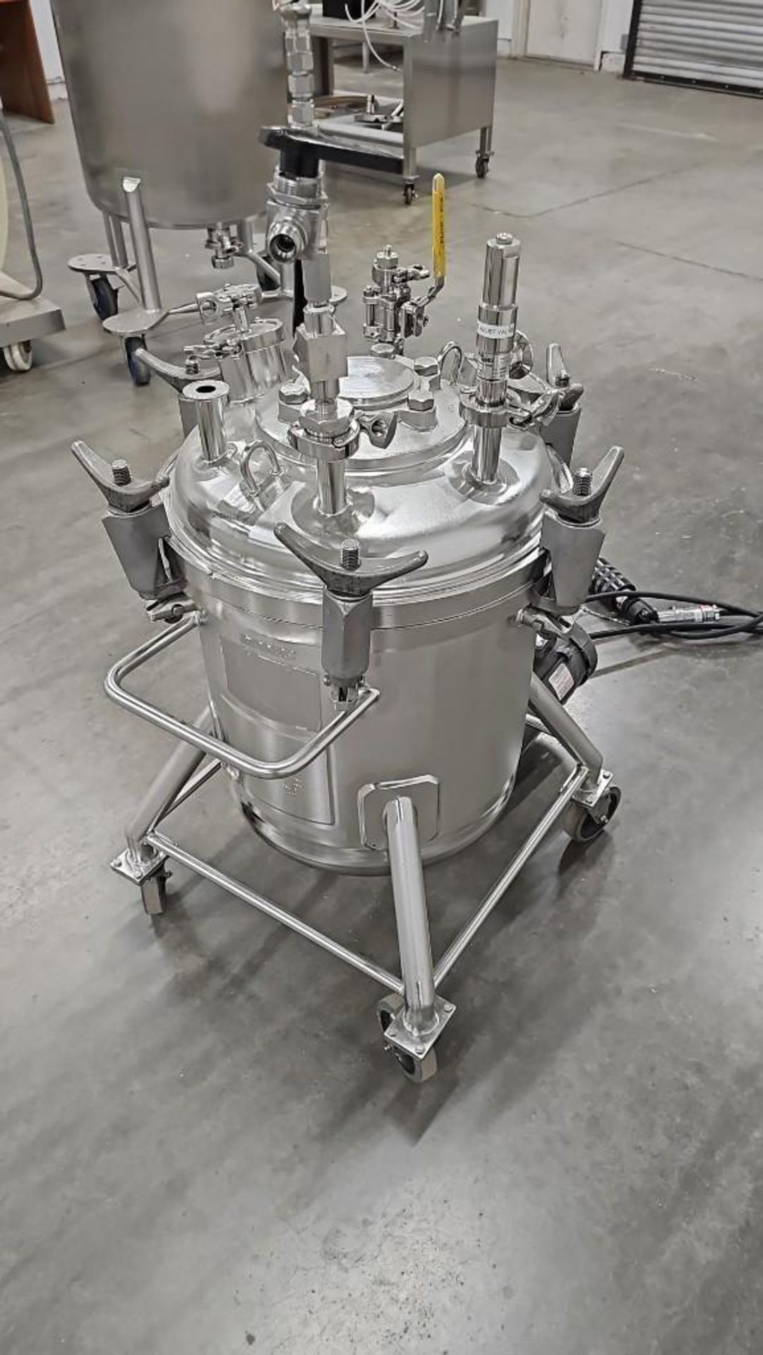Custom Metalcraft 20 Gallon Reactor Kettle - Image 29 of 30