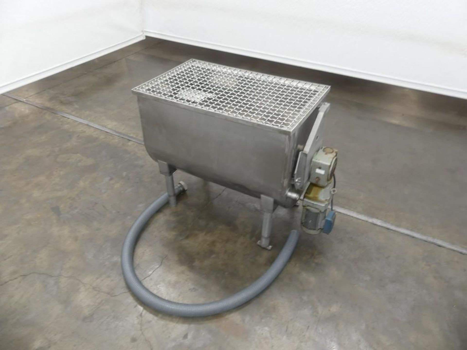 Will Flow Corp 150 Gallon Stainless Steel Jacketed Paddle Mixer - Image 4 of 14