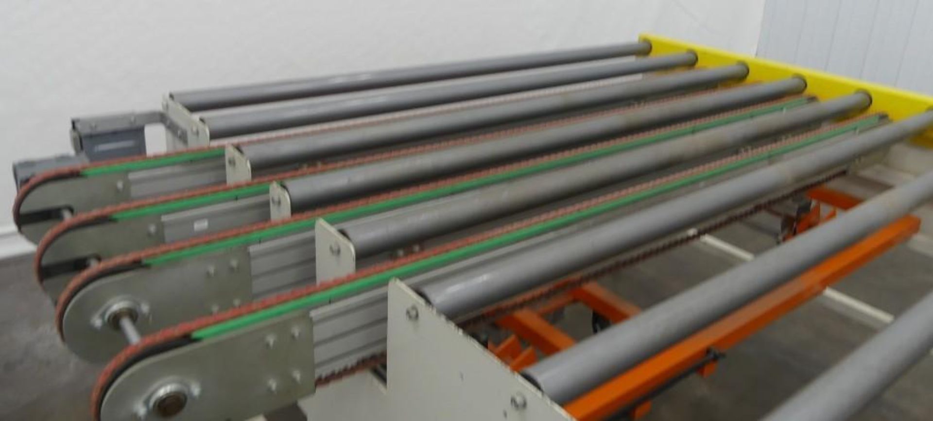 10' long x 7' wide Roller Conveyor - Image 4 of 11